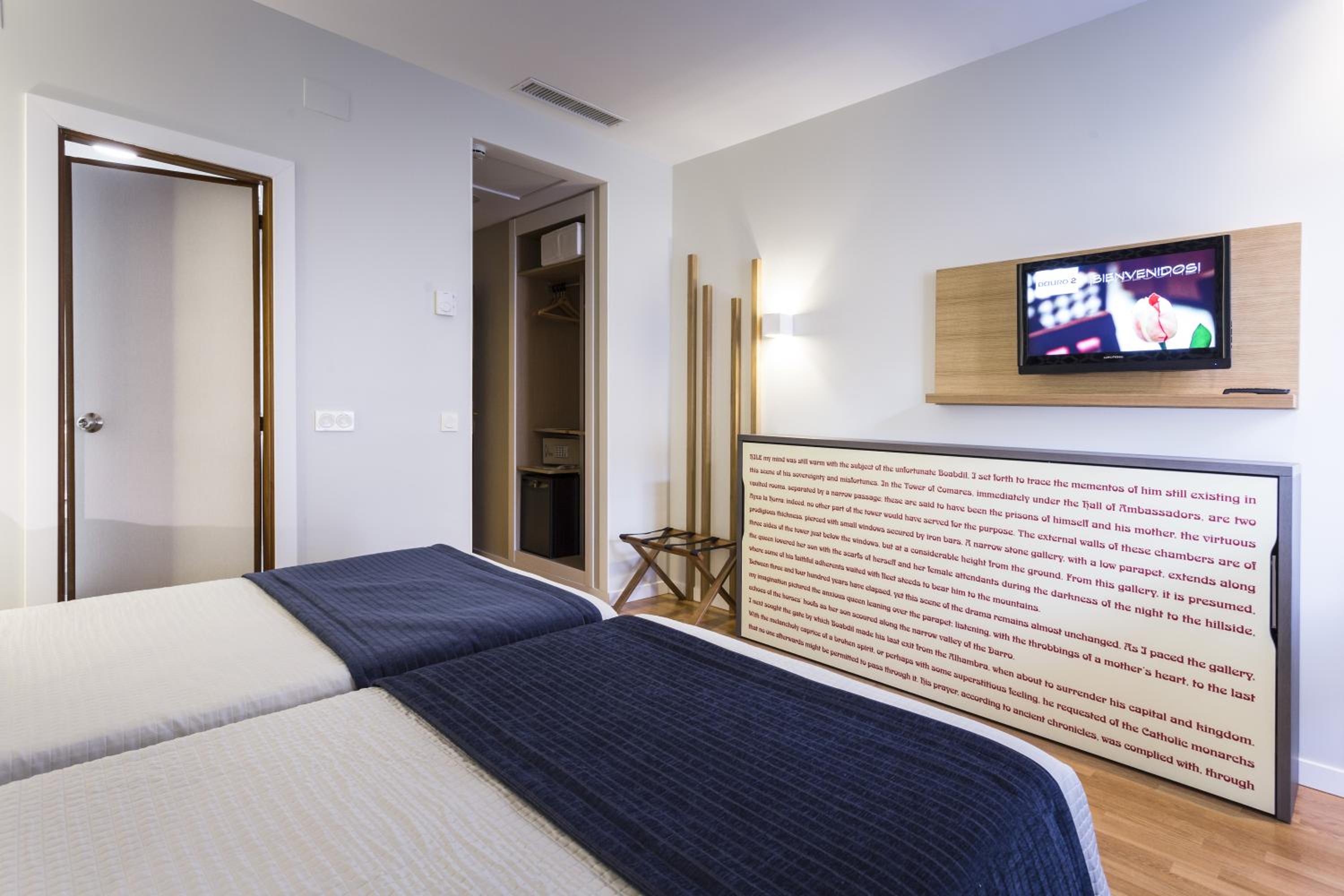 Superior Twin Room