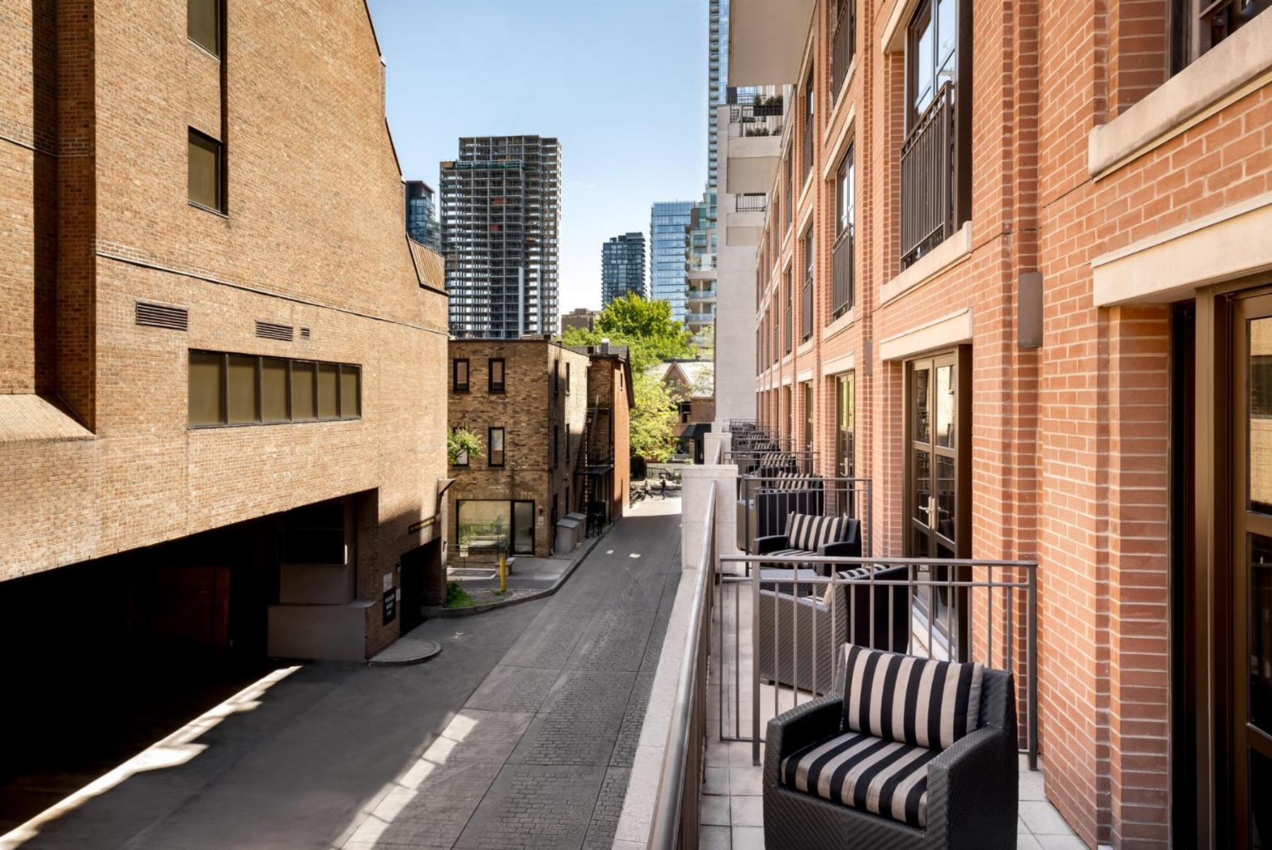 Deluxe Room, 1 King Bed