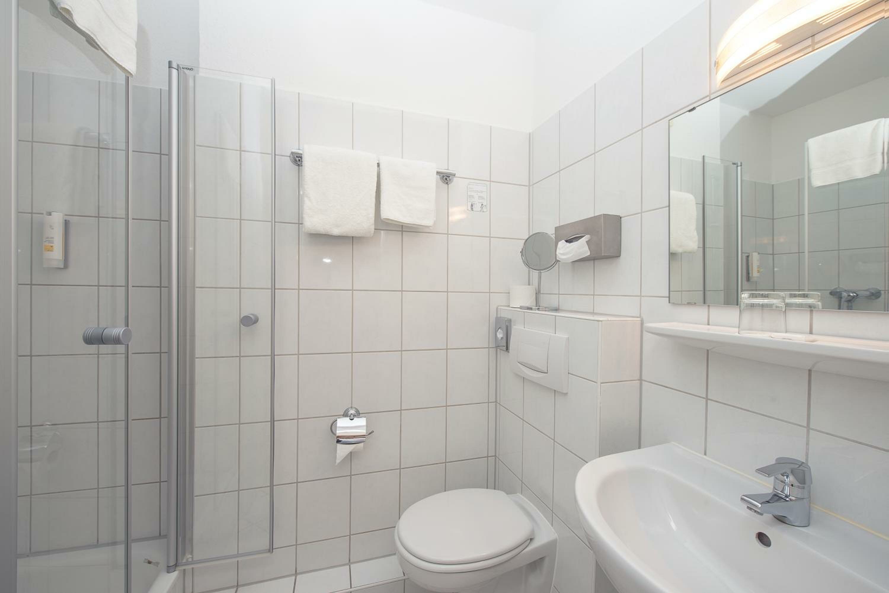 Standard Single Room