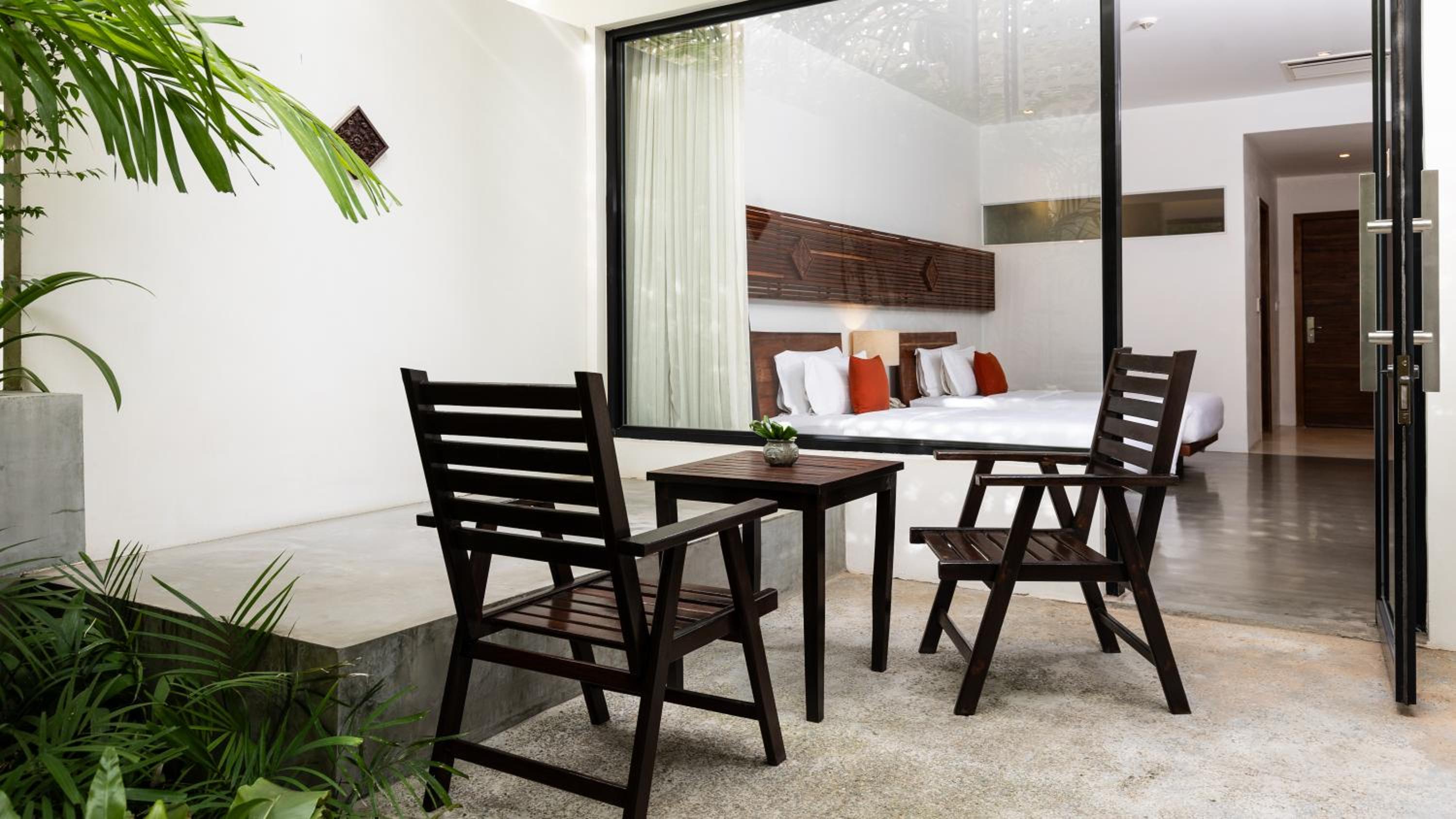 Deluxe Twin Private Garden 