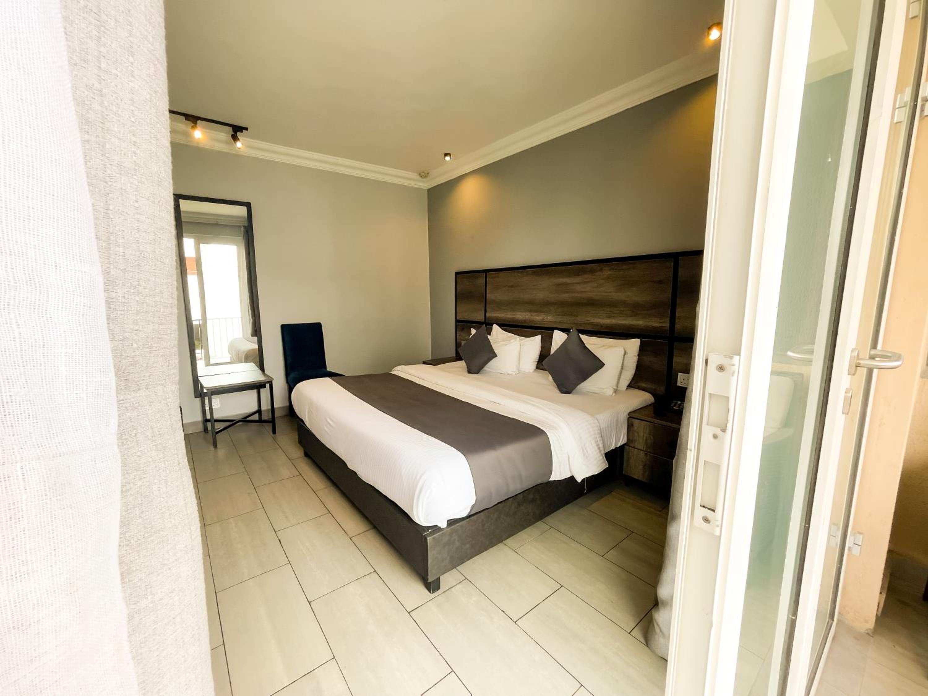 Standard Double Room With Balcony "Focus"