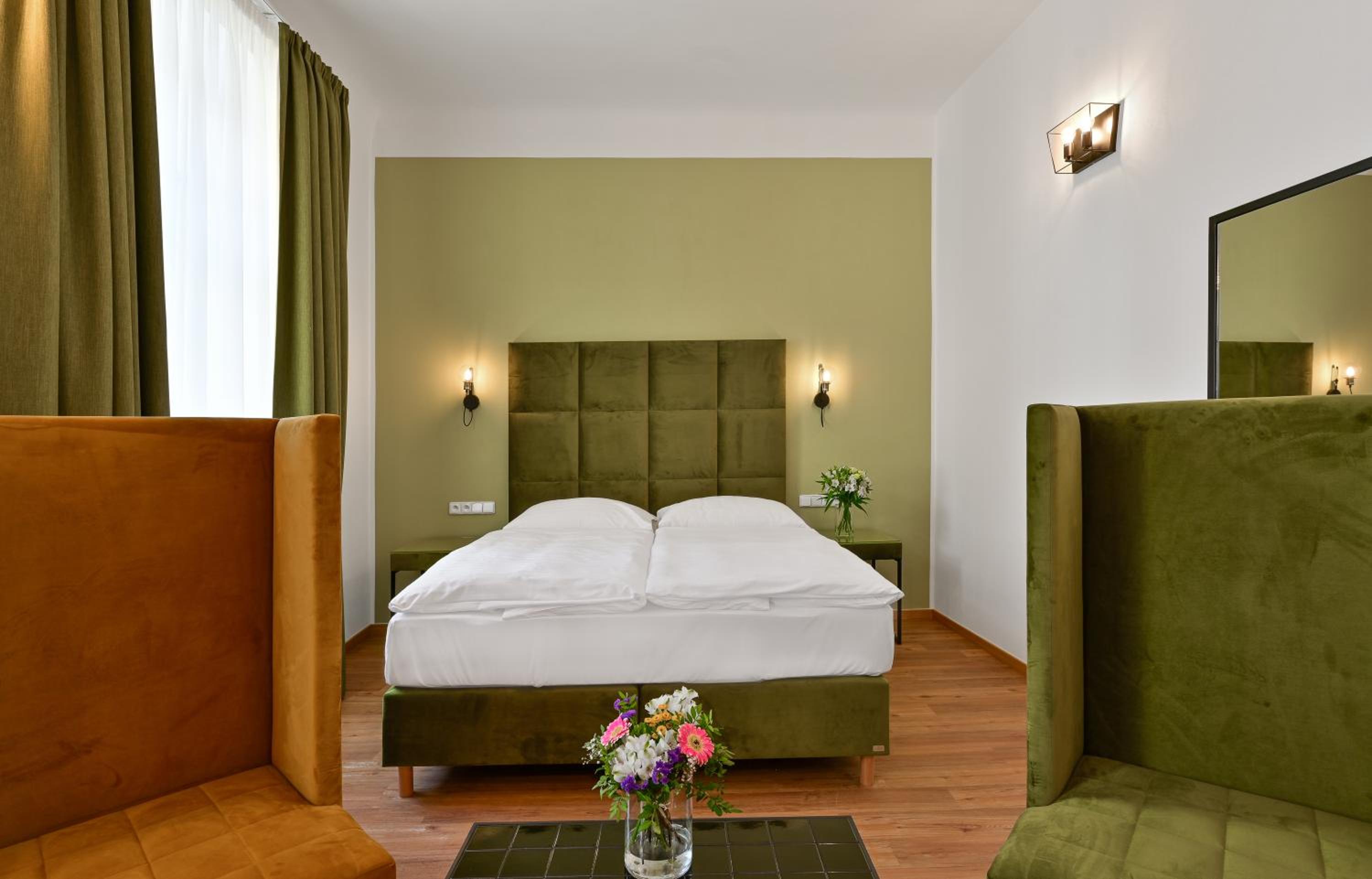 Comfort Double Room with Street View