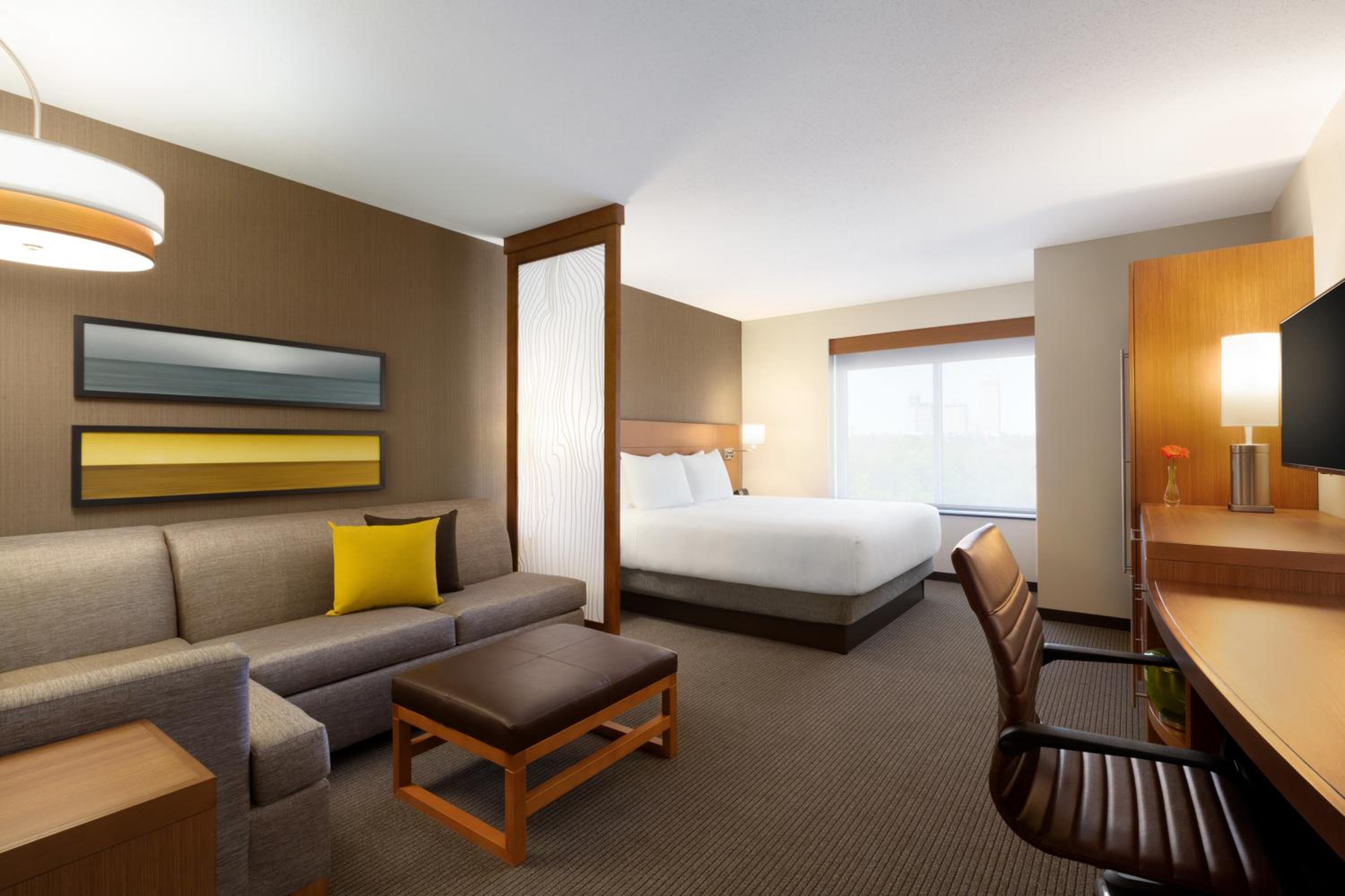 King Room with Sofa Bed - High Floor
