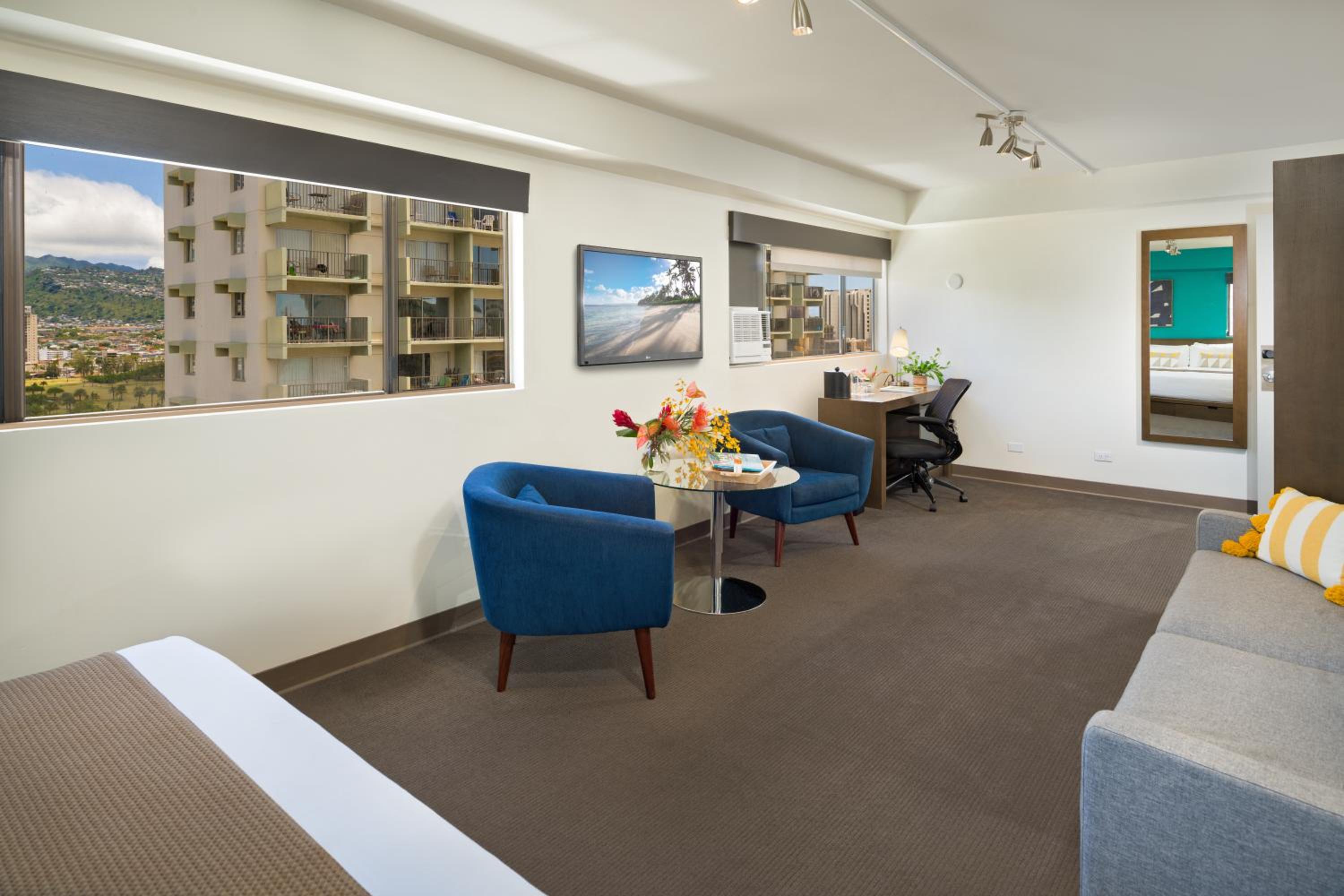 Junior Suite with Mountain View