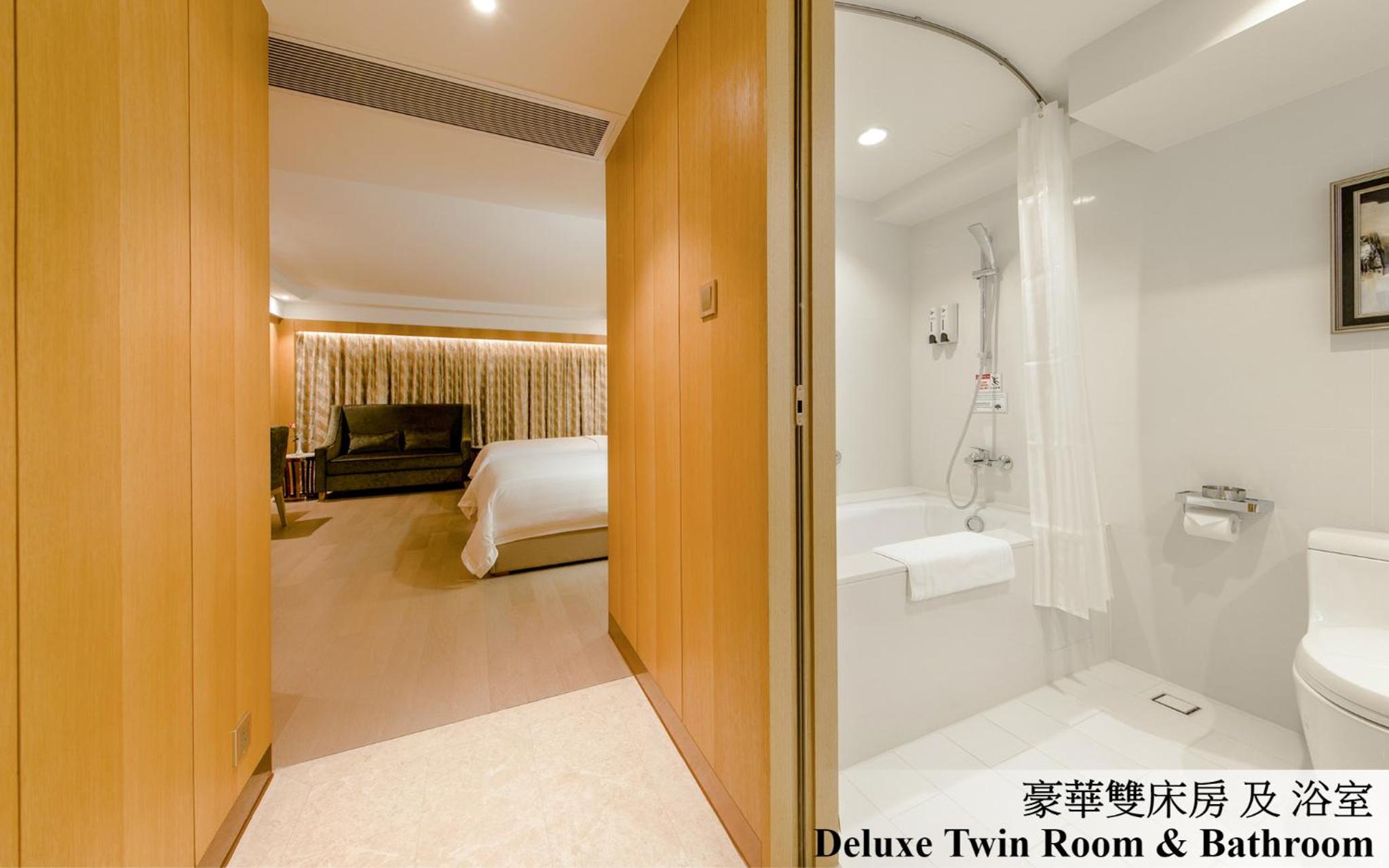 Superior Twin Room