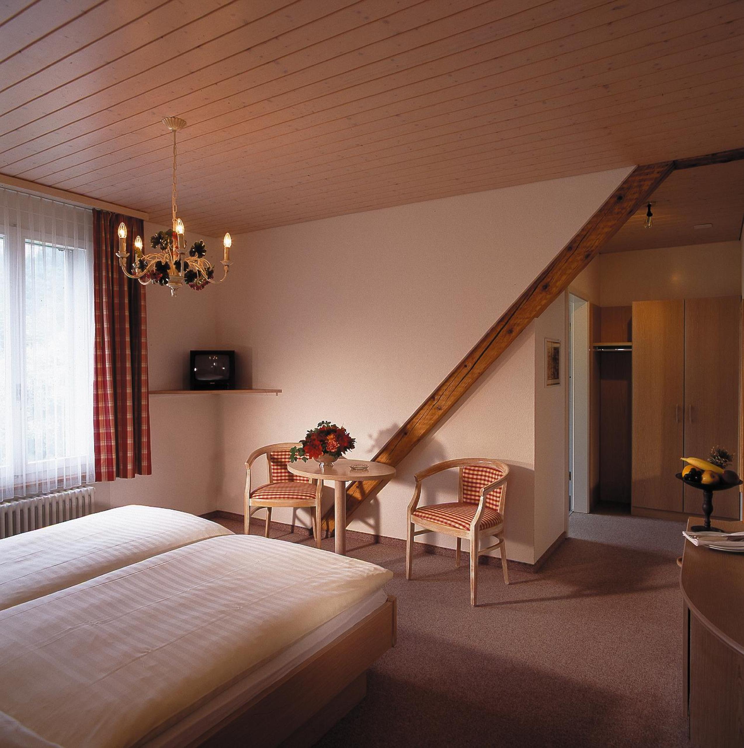 Family Room (4 Adults)