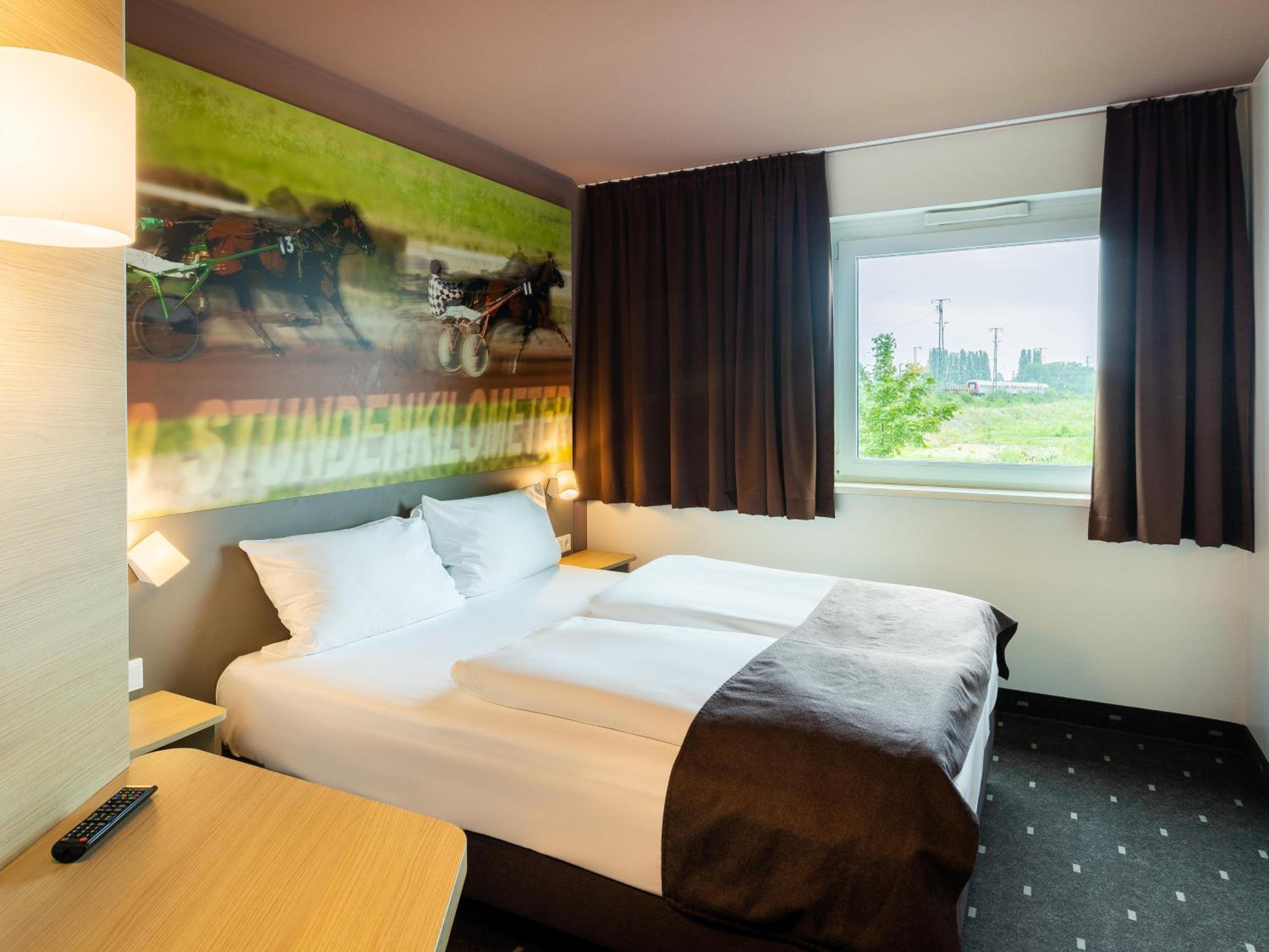 Double Room - Non-Smoking 