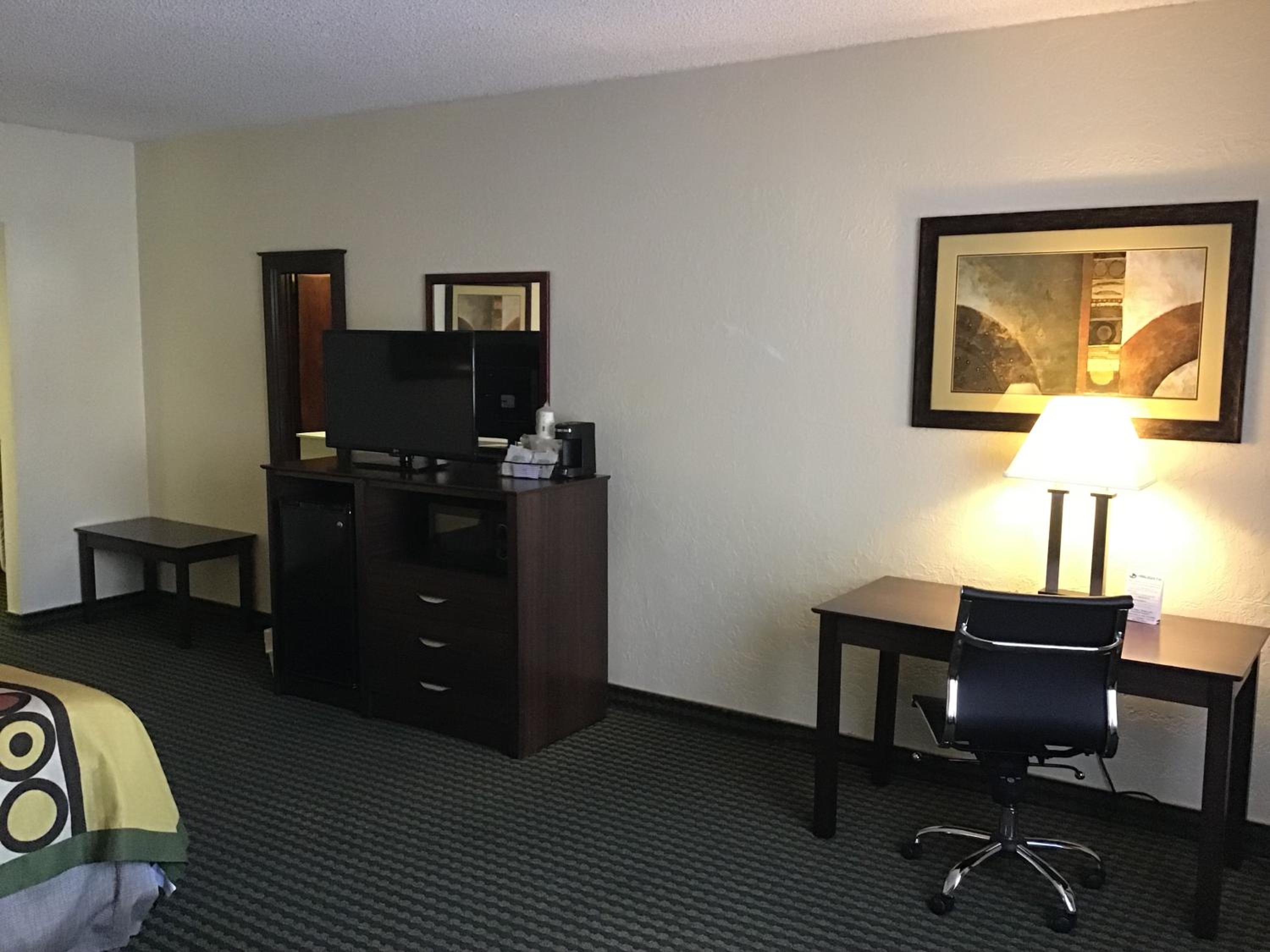 King Room - Non-Smoking