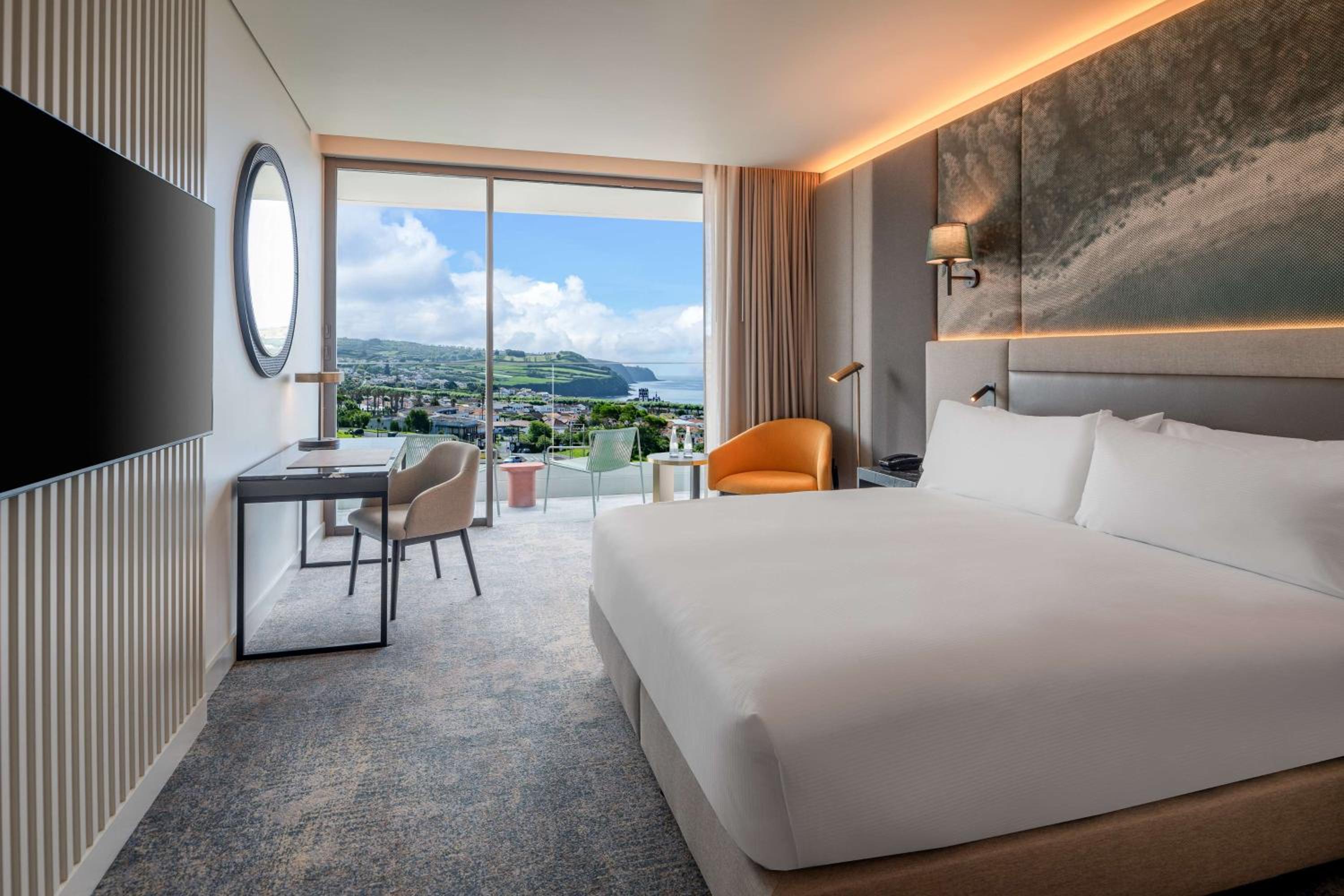 King Guest Room
