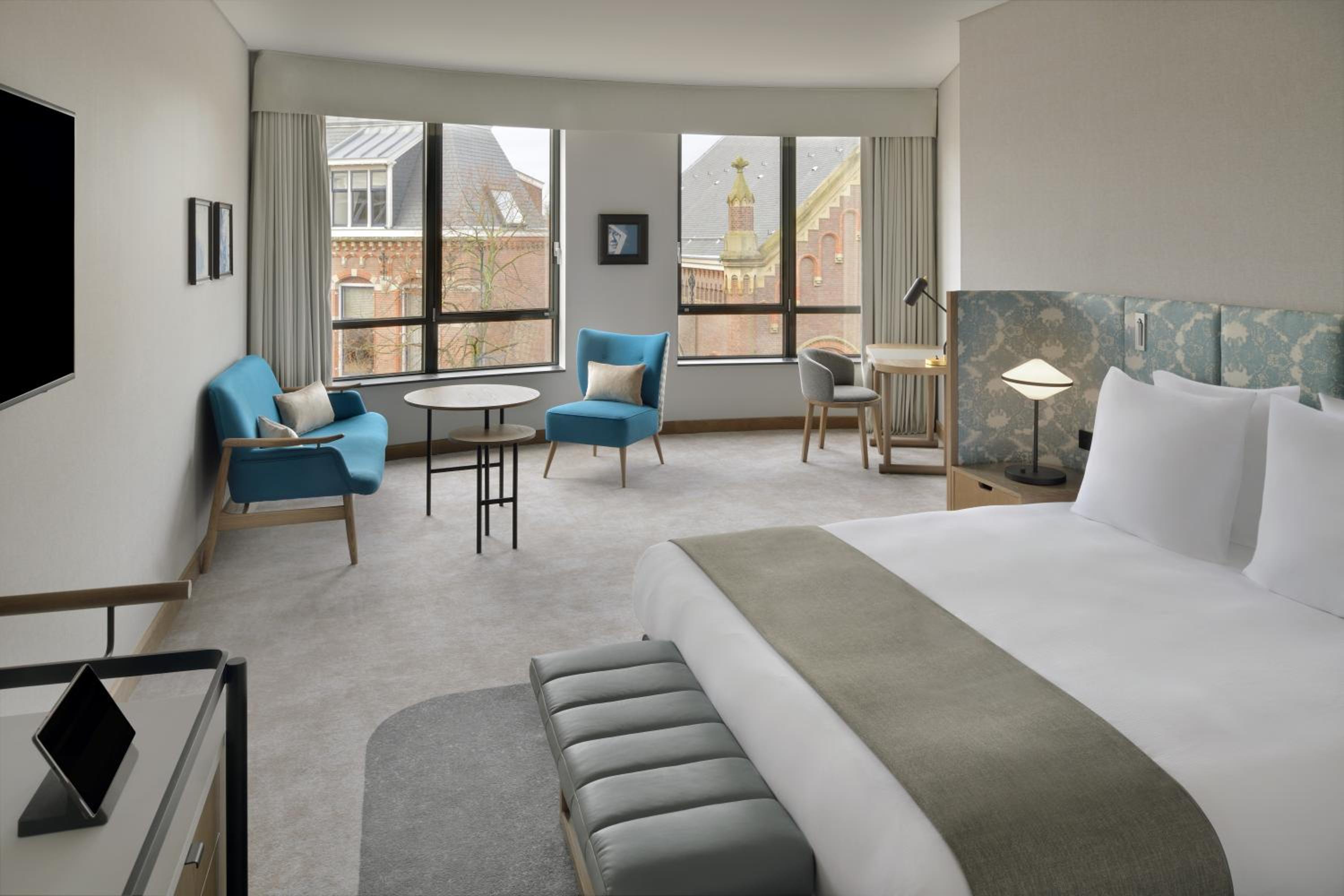 Junior Suite with King Bed