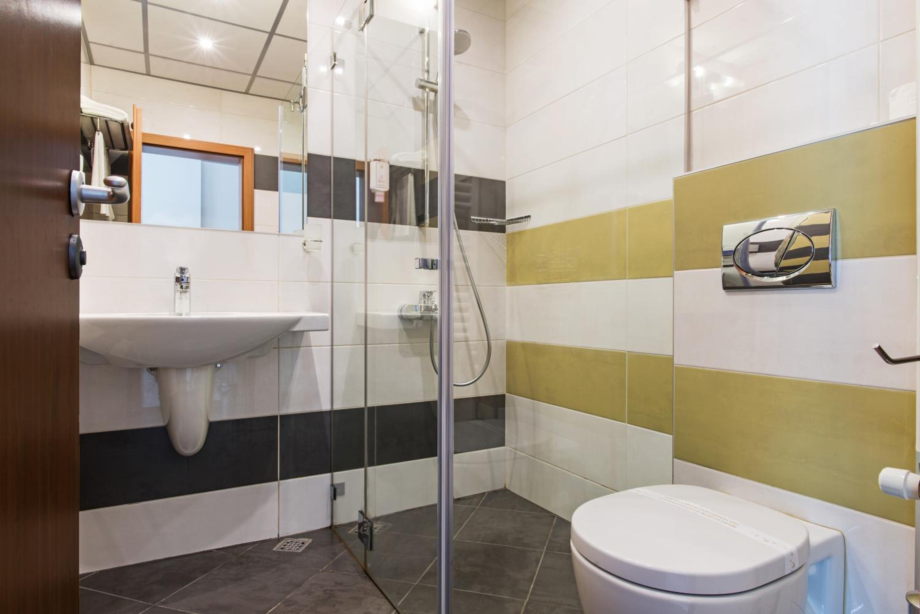 One-Bedroom Family Apartment