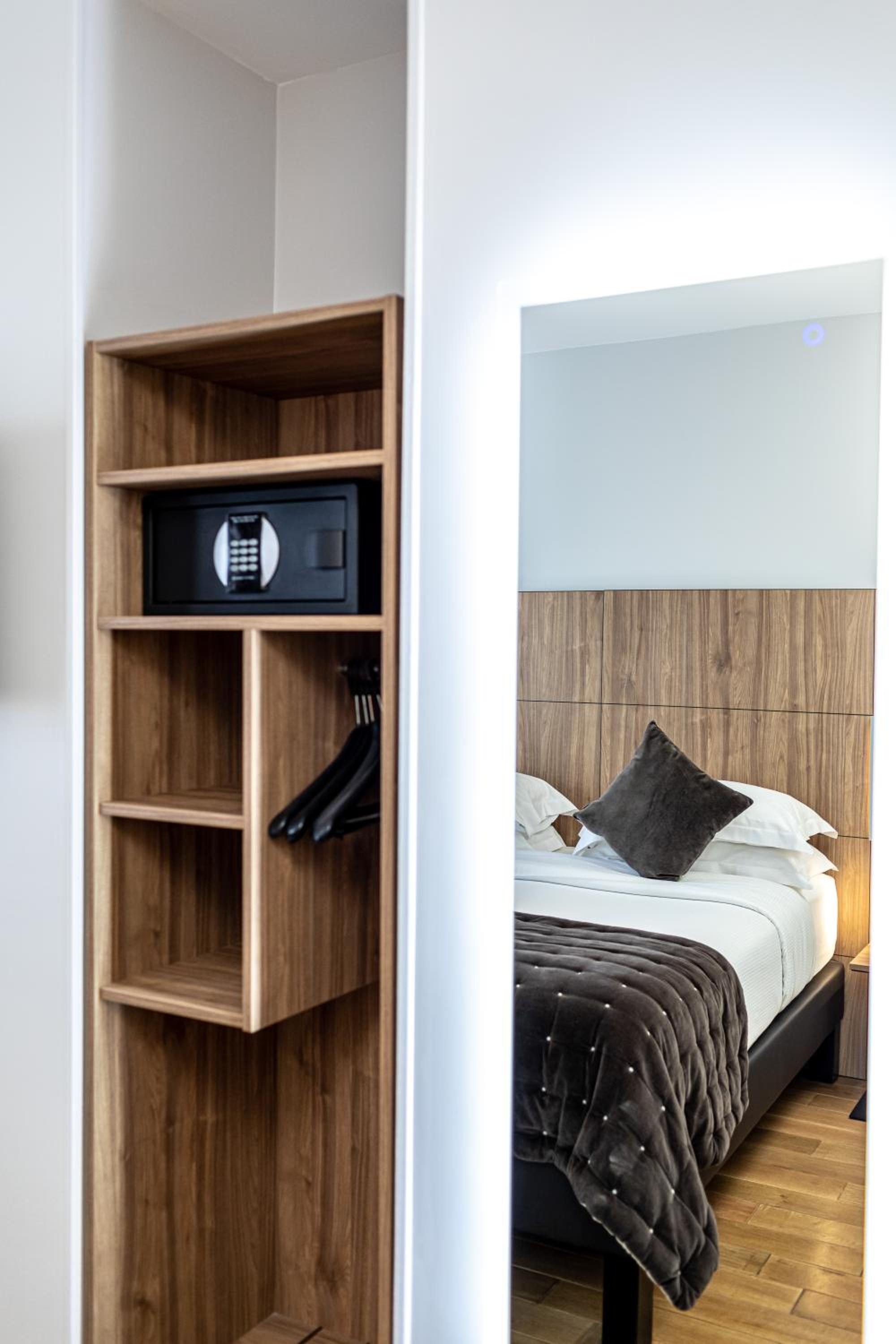 CLASSIC COMFORT ROOM