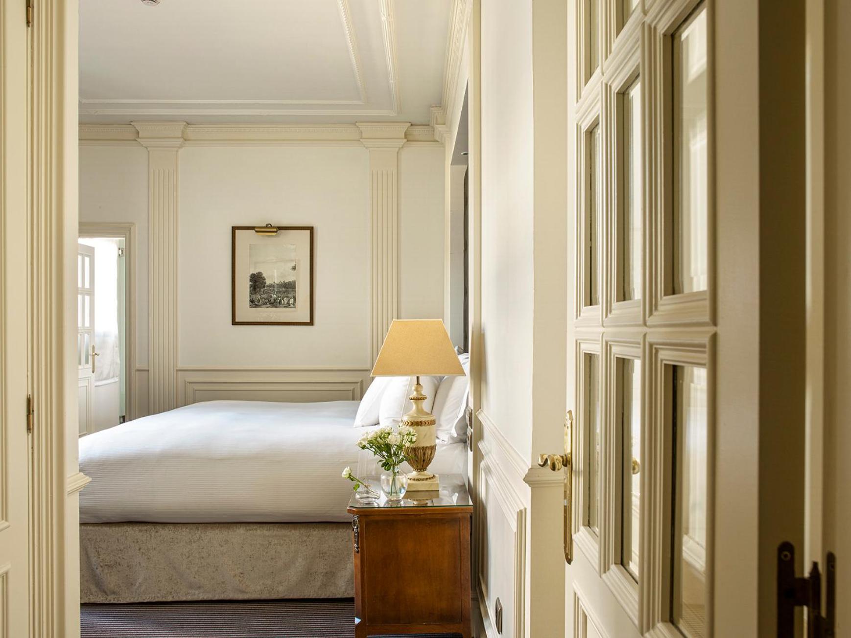 Grand Supreme Room with Jacuzzi Red Level