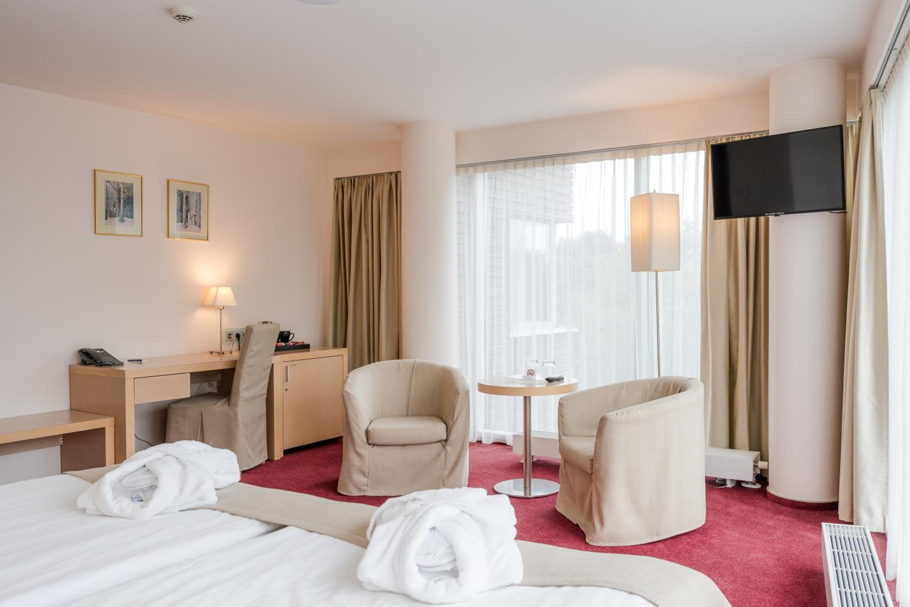 Deluxe Double Room with Gym Access