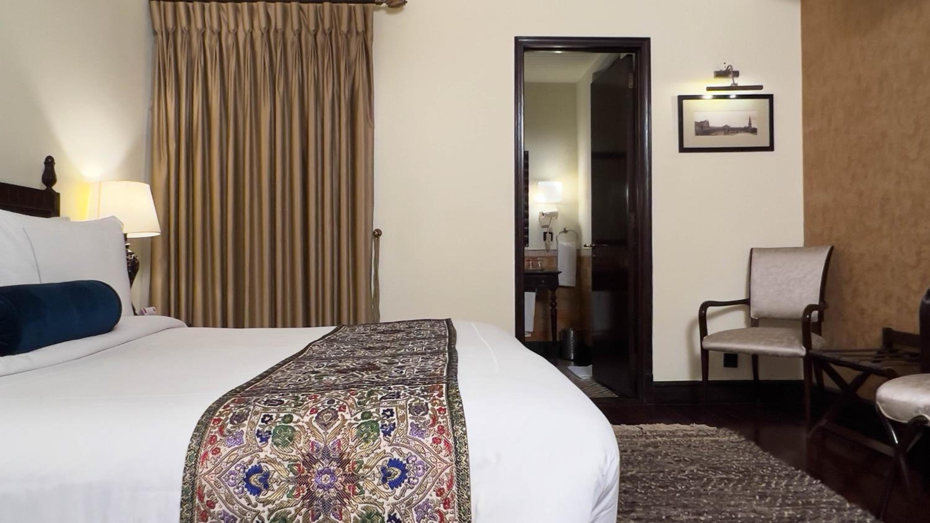 King Two-Bedroom Suite