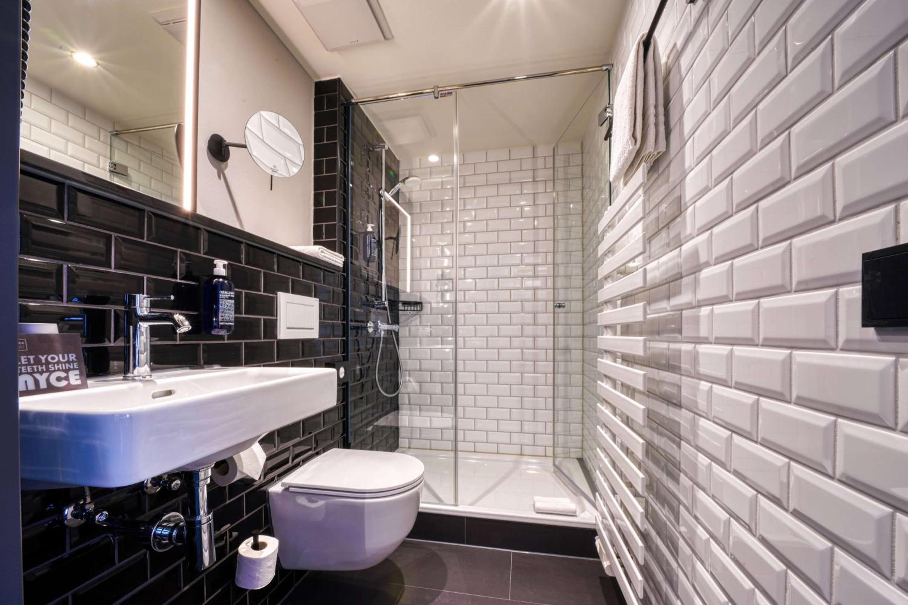 Standard Single Room - Annex