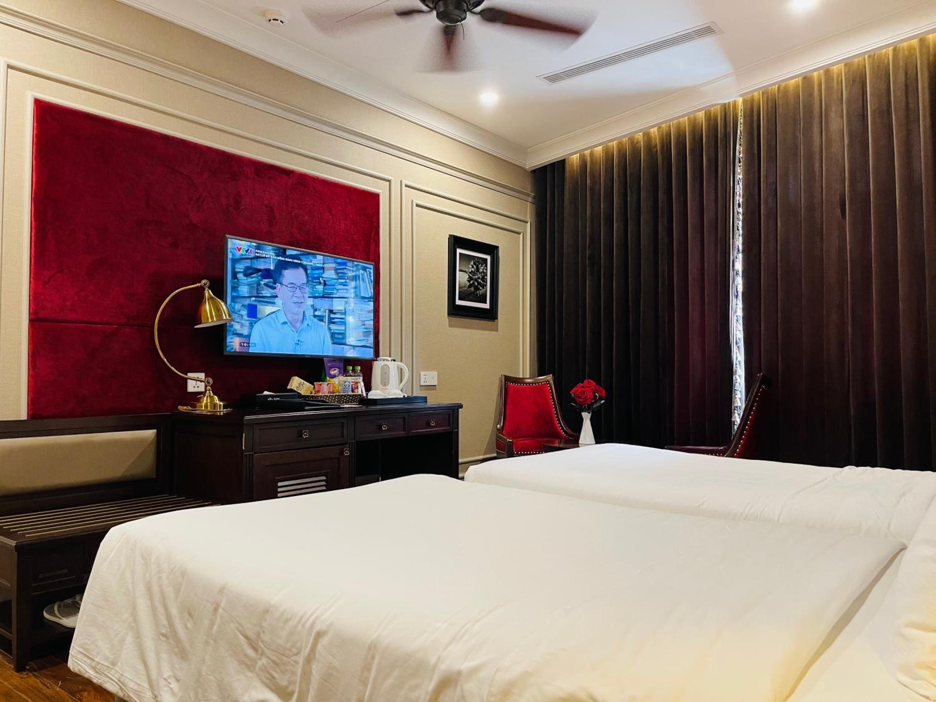 Deluxe Double Or Twin Room
