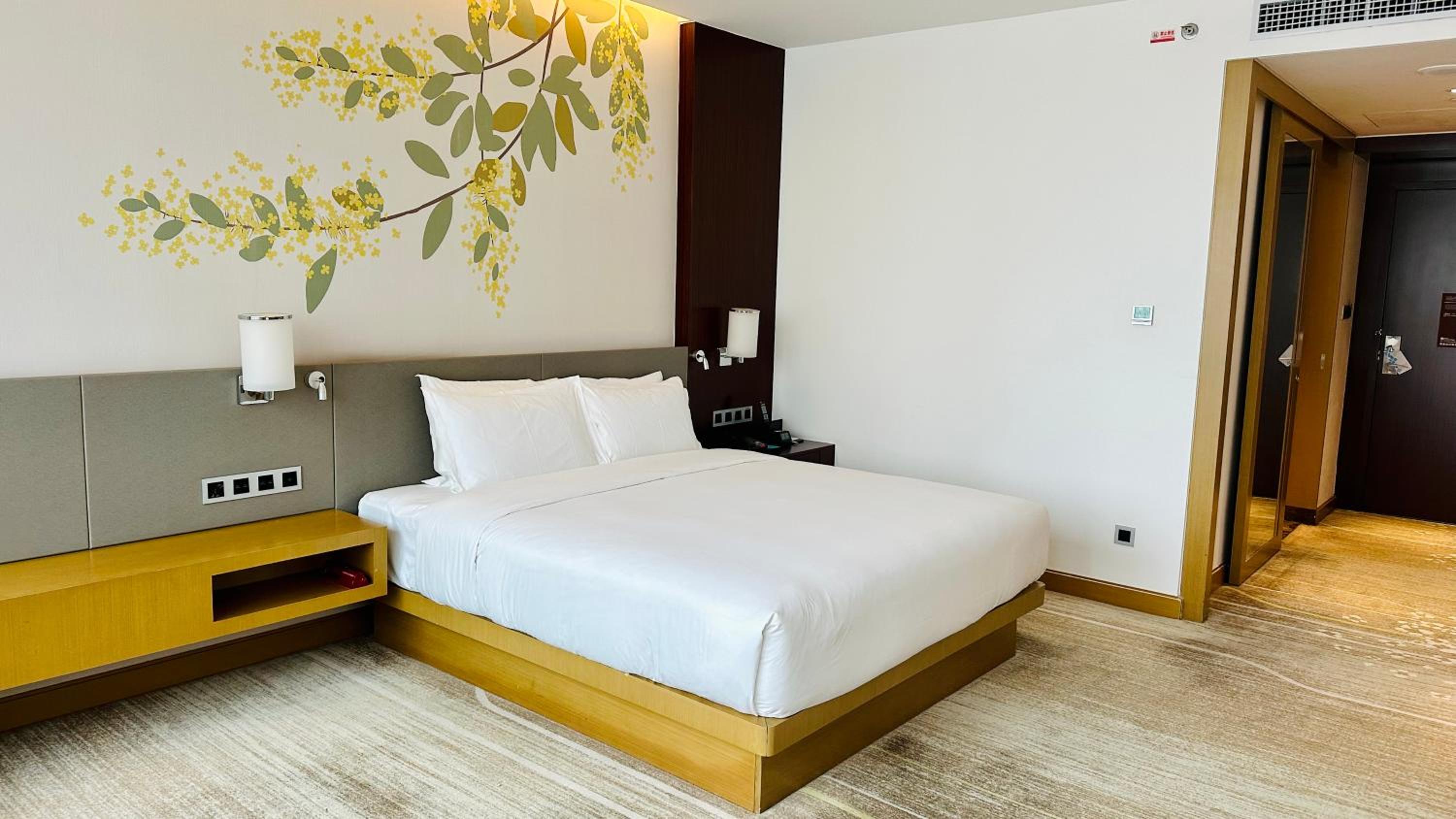 King Room - Mobility Accessible 