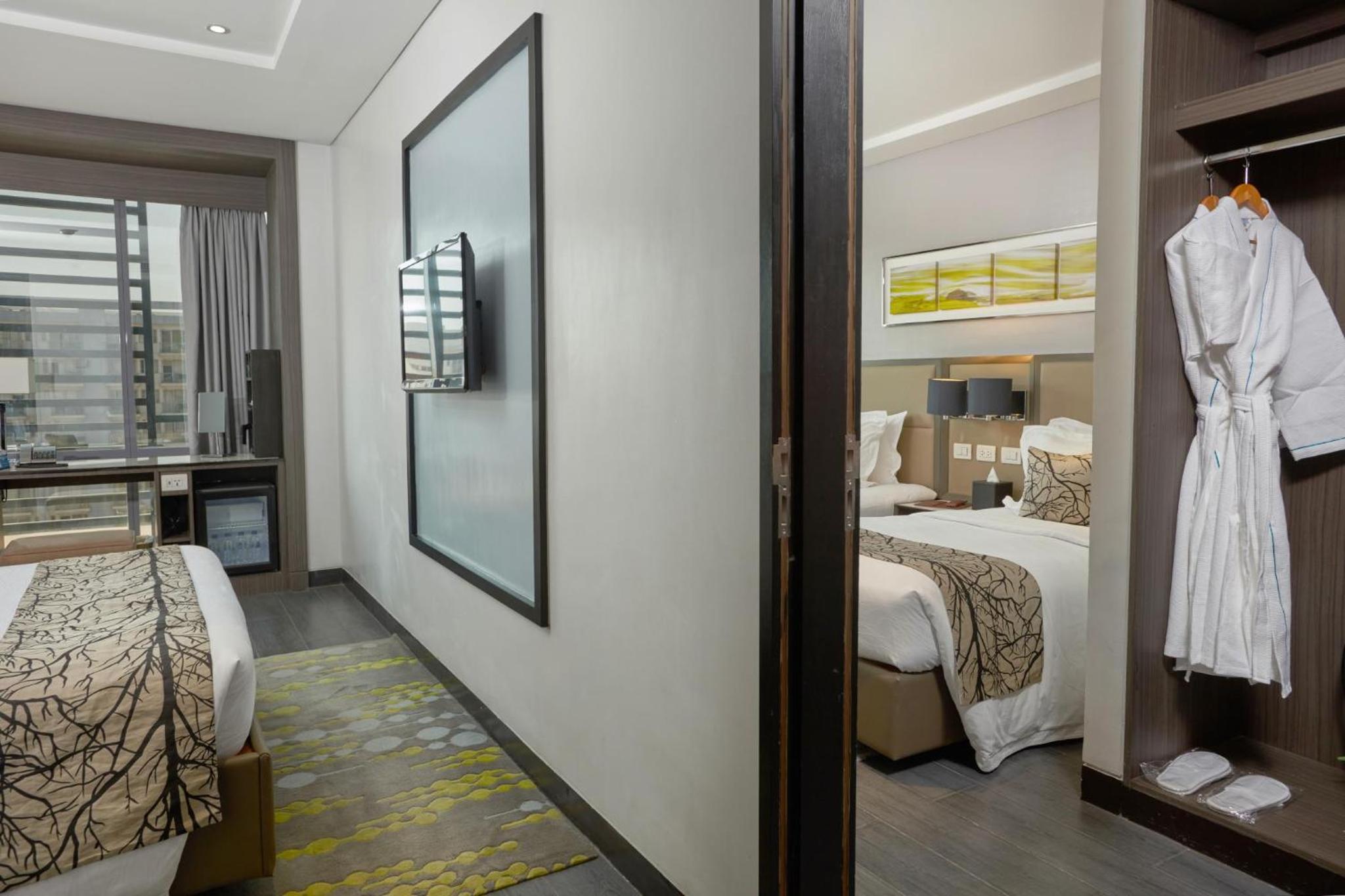 Family Connecting Room