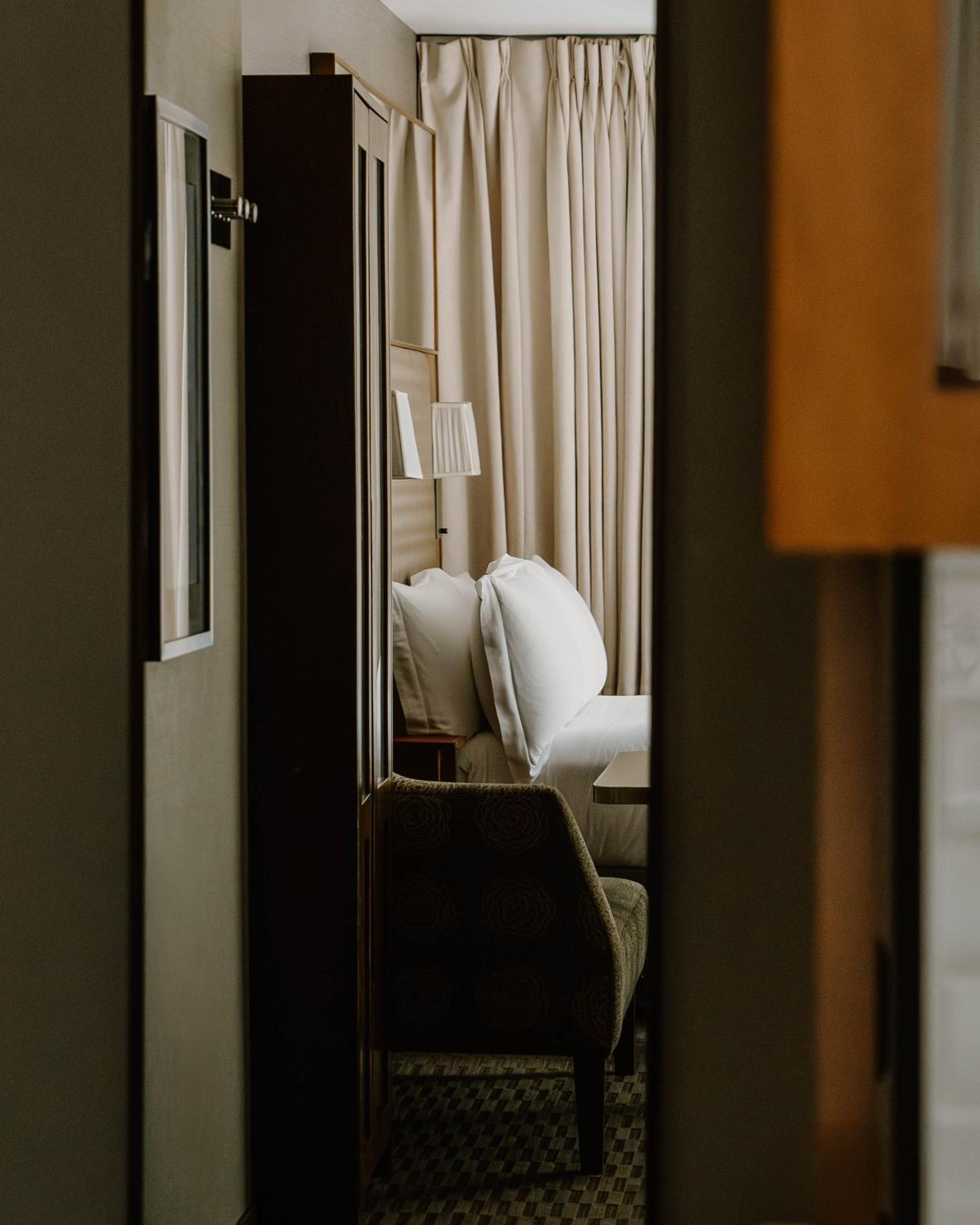 Superior Queen Room