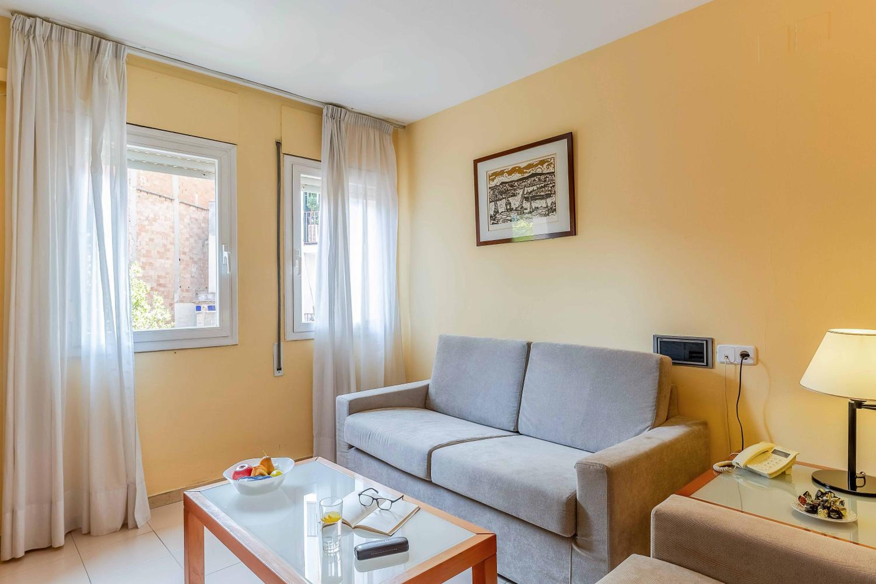 One-Bedroom Apartment (2 Adults)