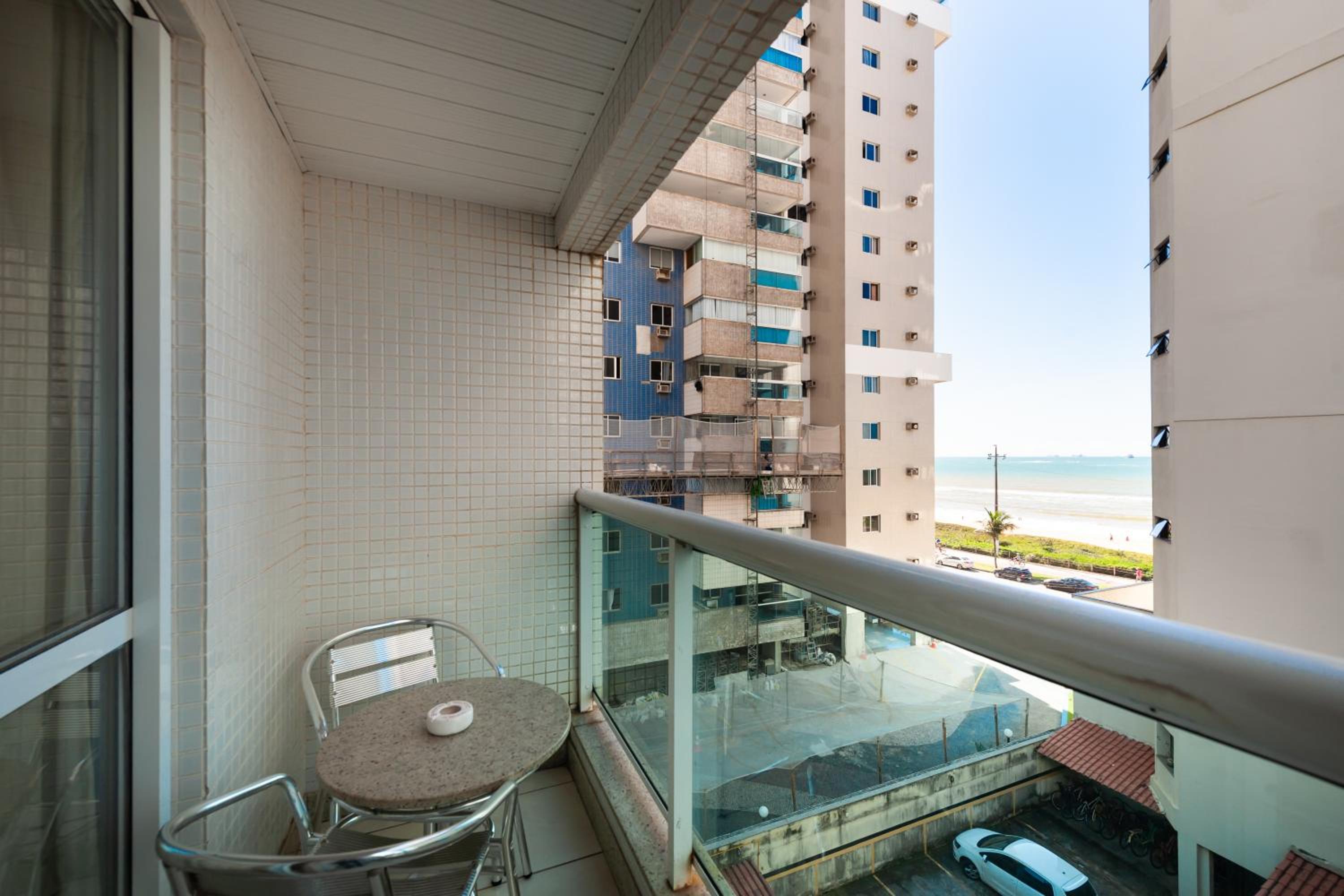 Deluxe Double Room with Side Sea View