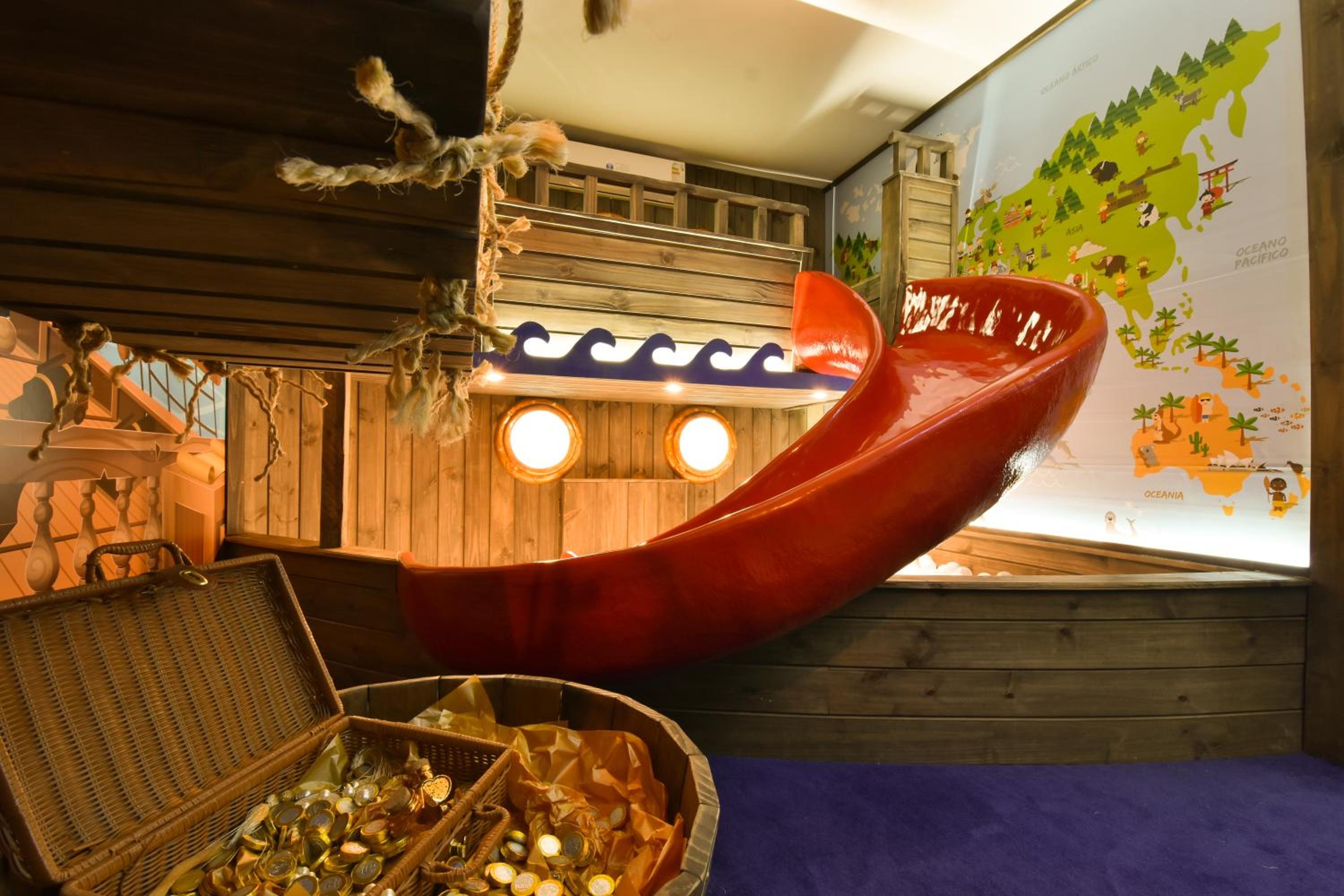 Ship Room