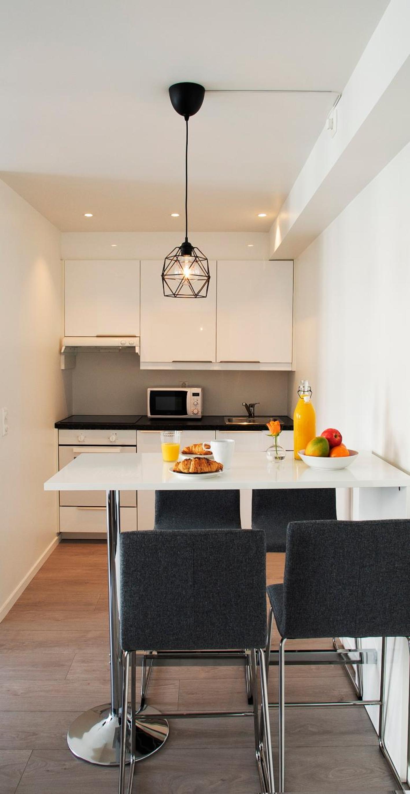 One-Bedroom Apartment