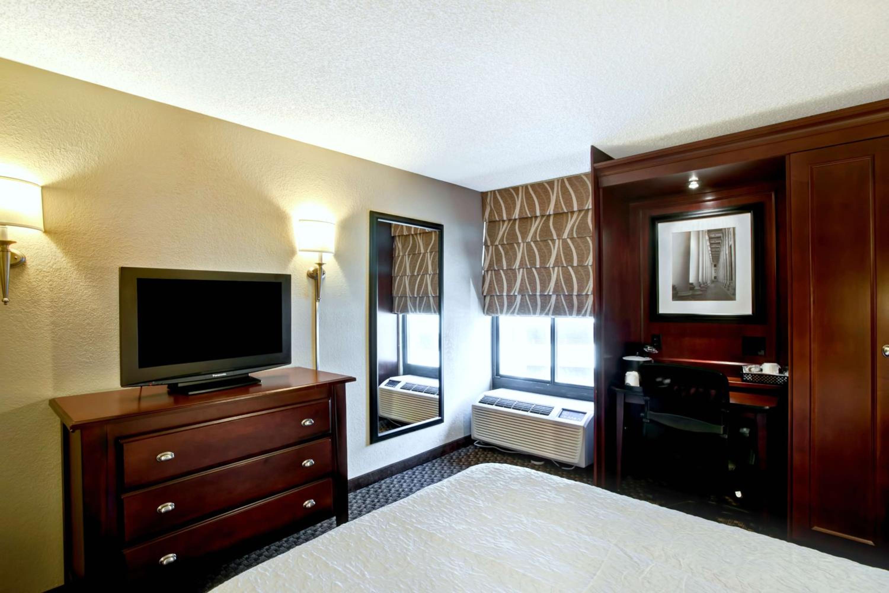 Double Room - Disability Access/Roll-In Shower/Non-Smoking