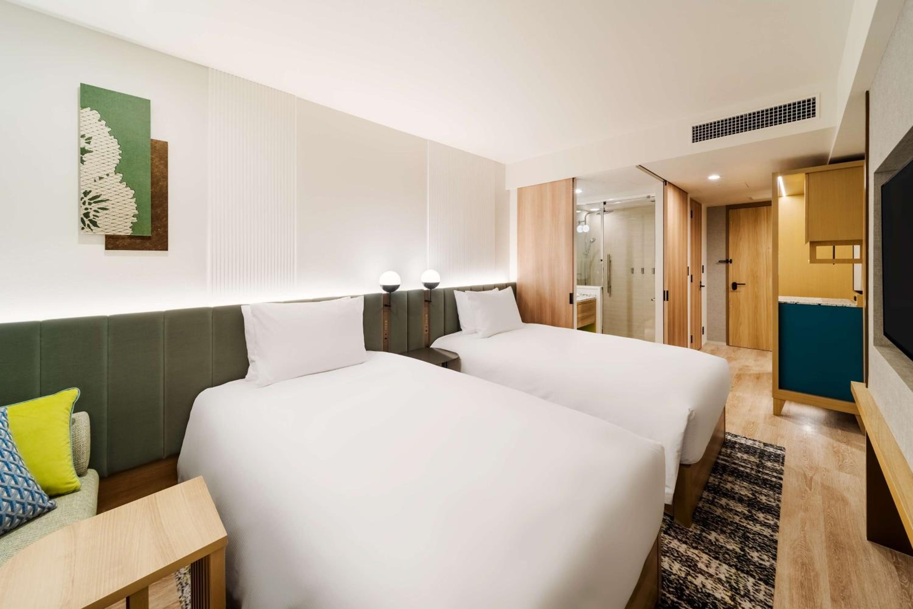 Superior Twin Room