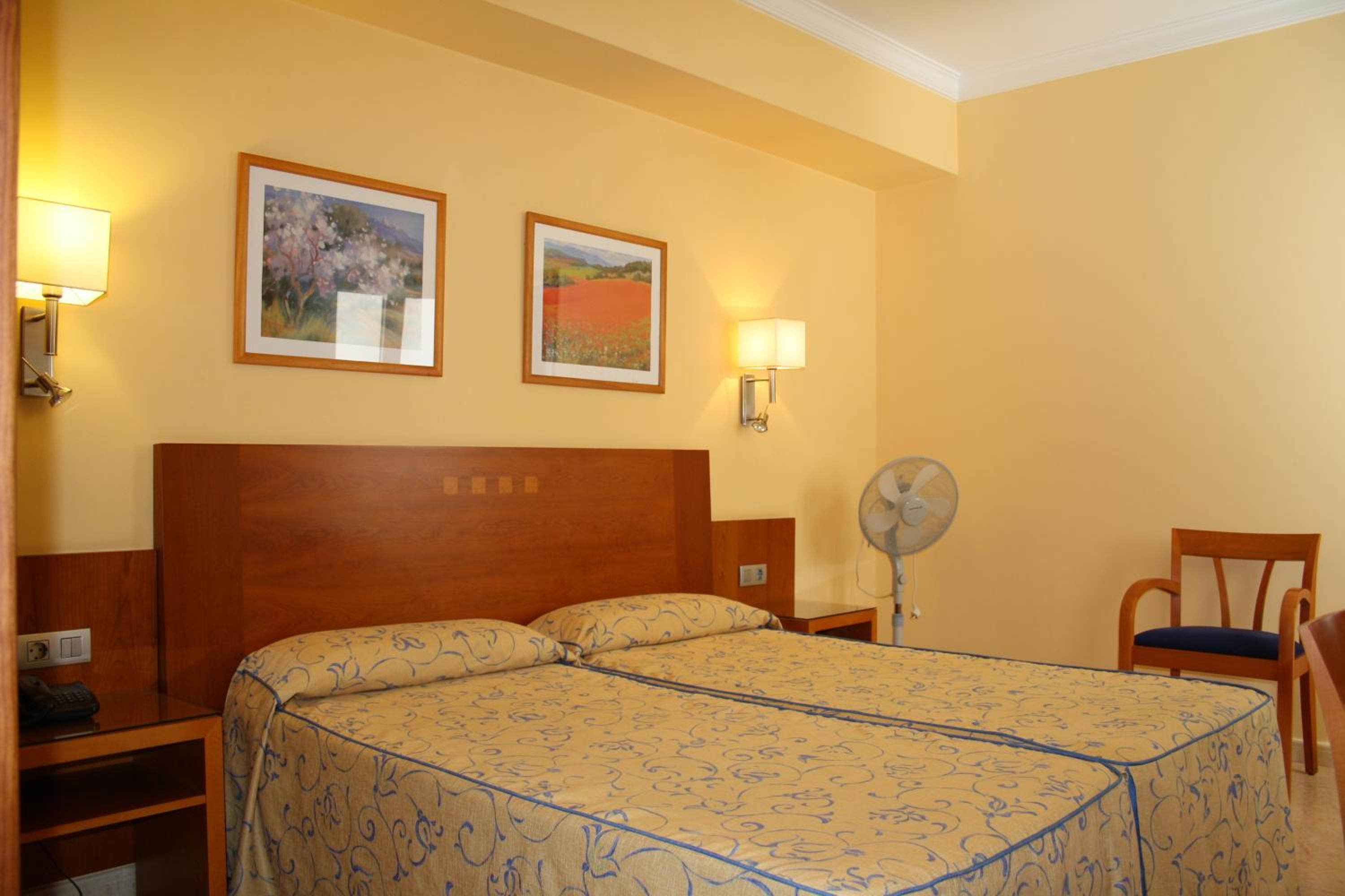 Twin Room - Interior