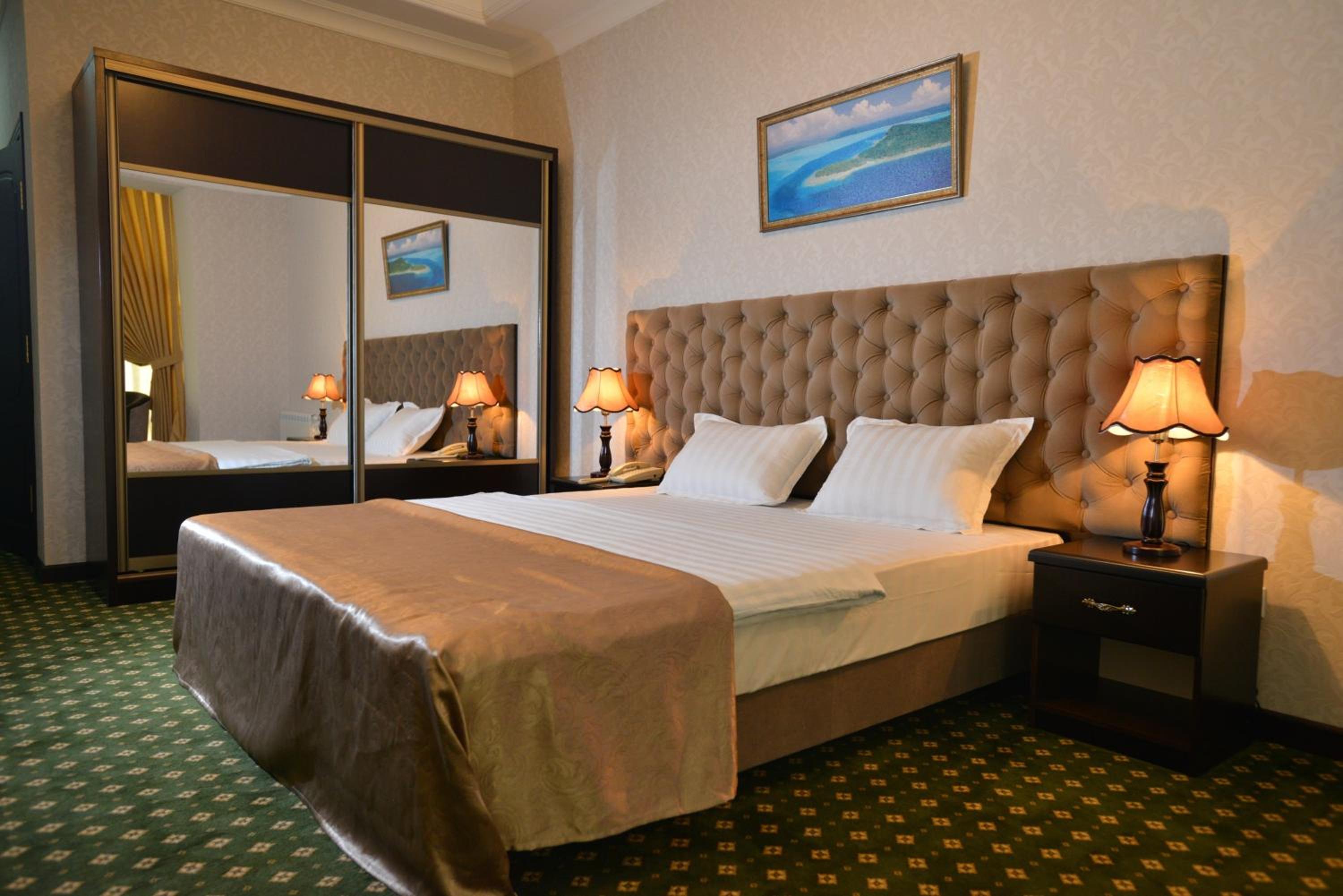 Deluxe Double or Twin Room with Balcony