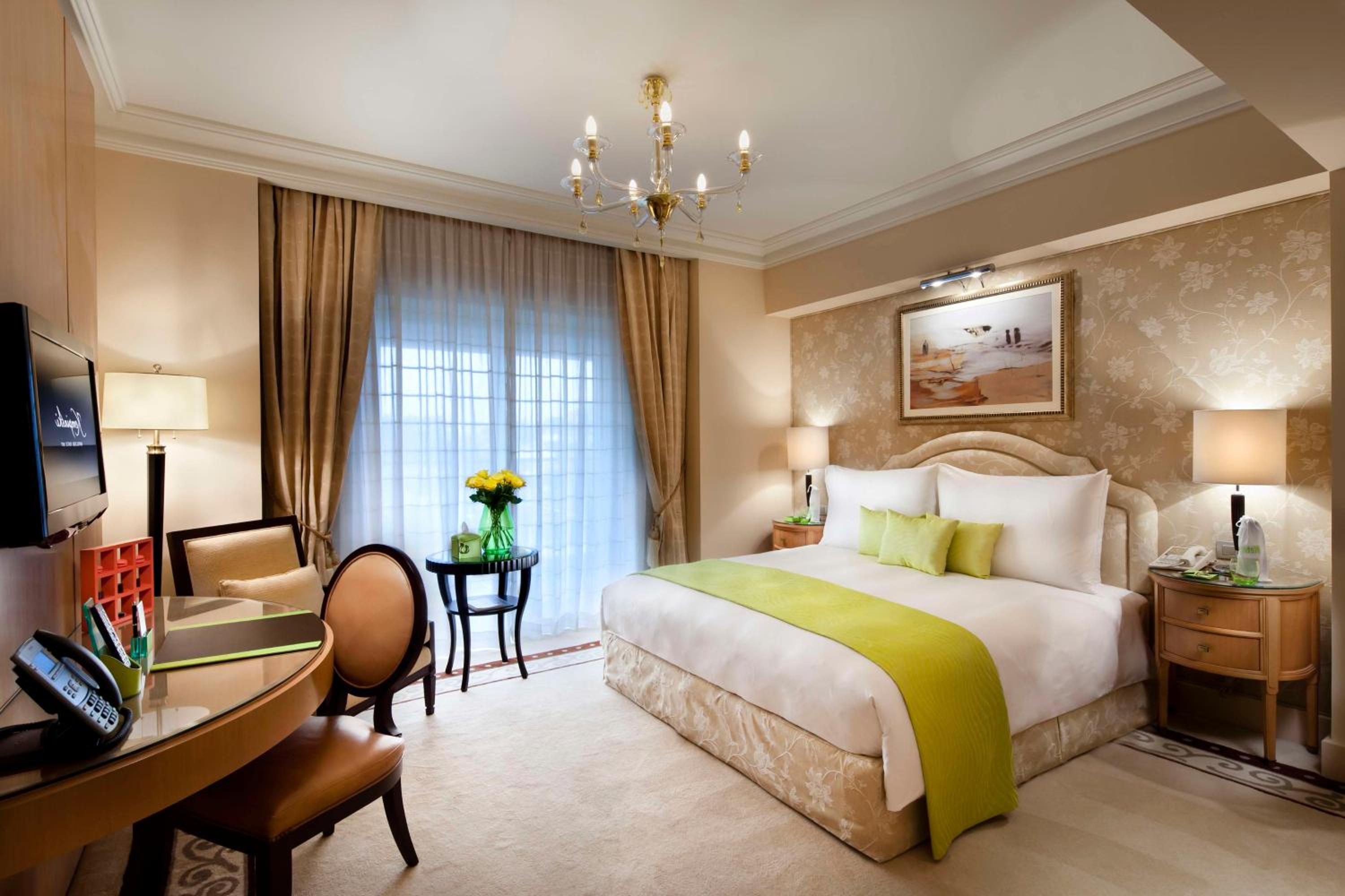 Madina Deluxe Room King