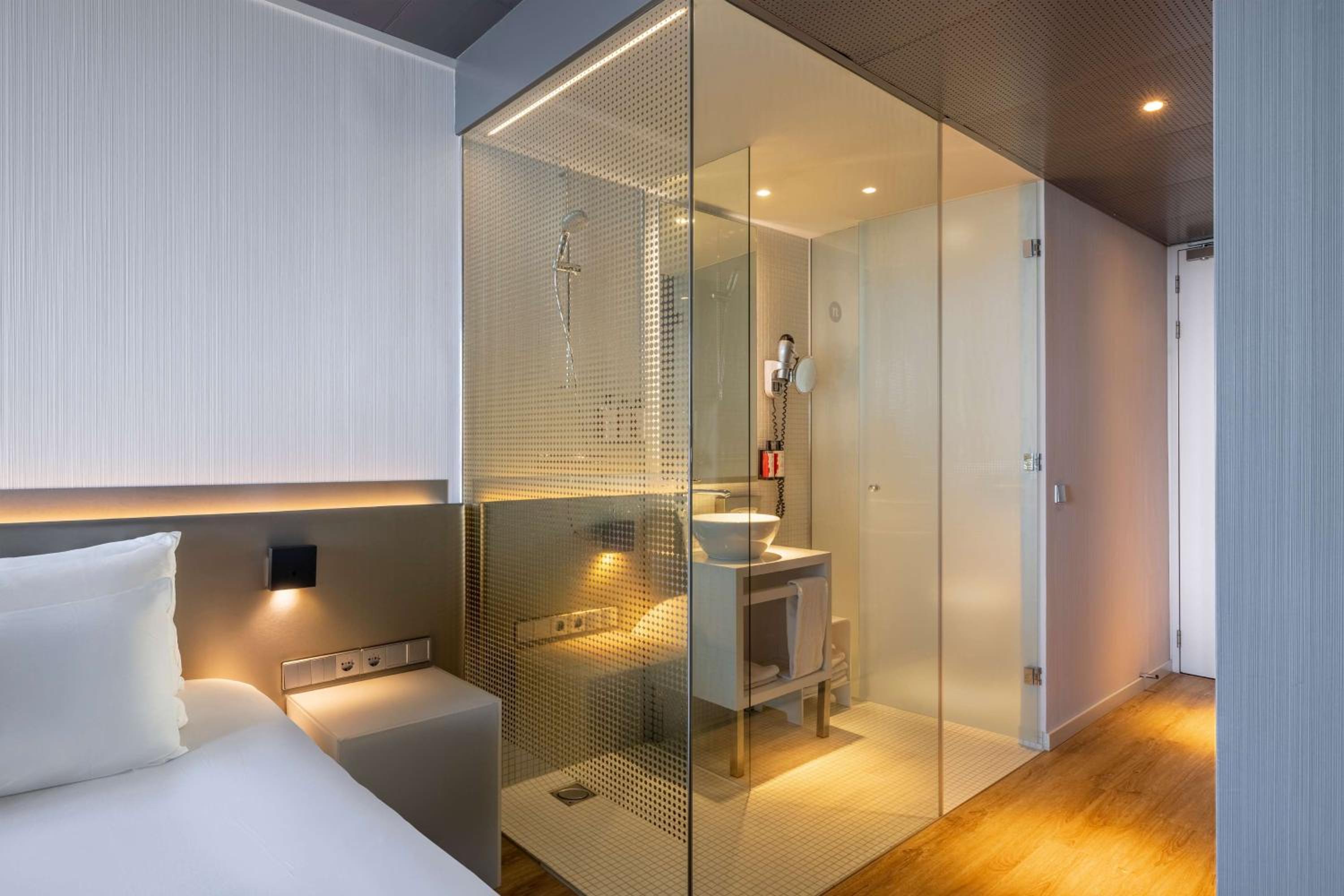 Nhow Premium Room with Sunrise View