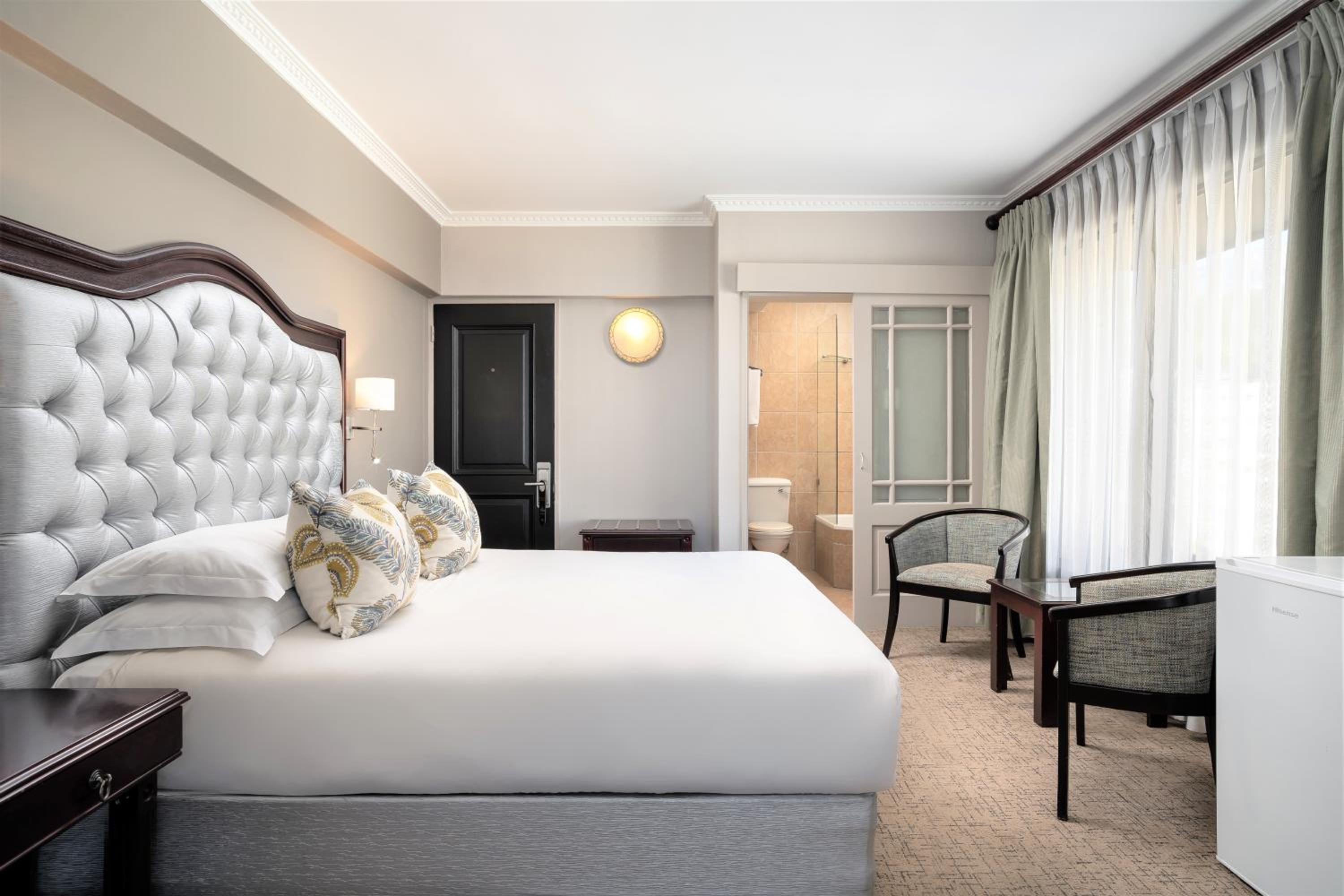 Deluxe Room with King Bed