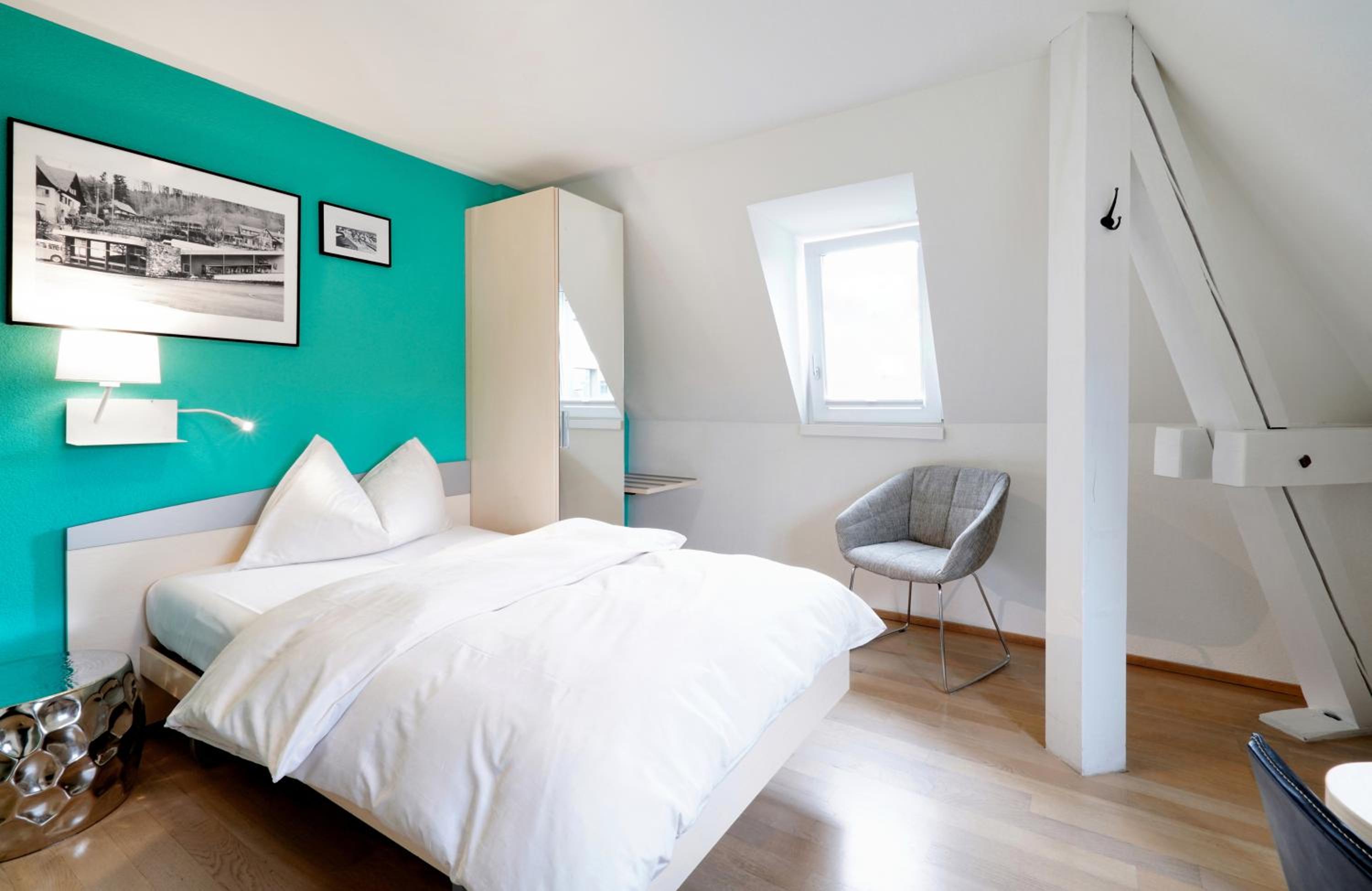 Queen Room