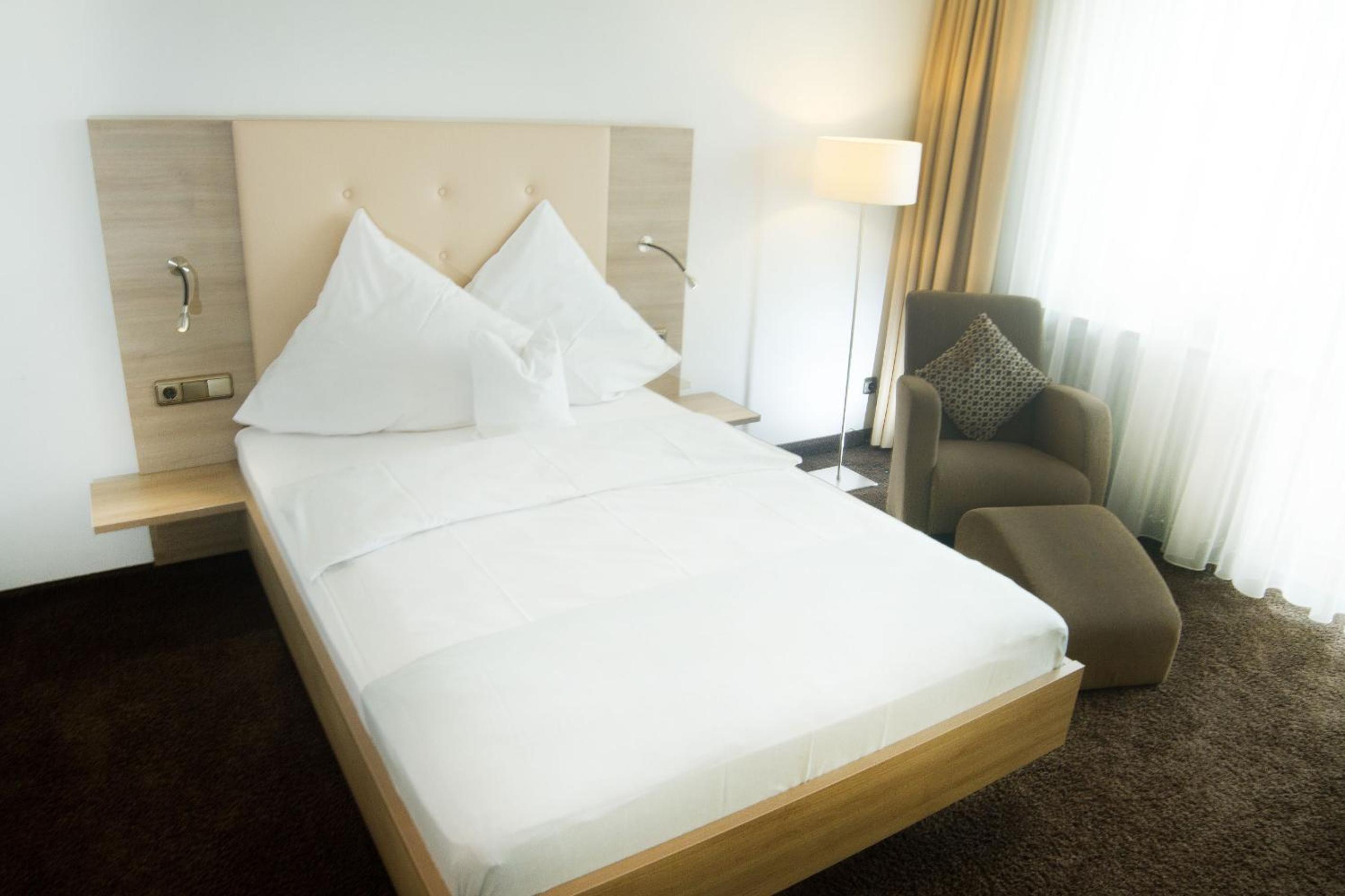Deluxe Single Room with Balcony