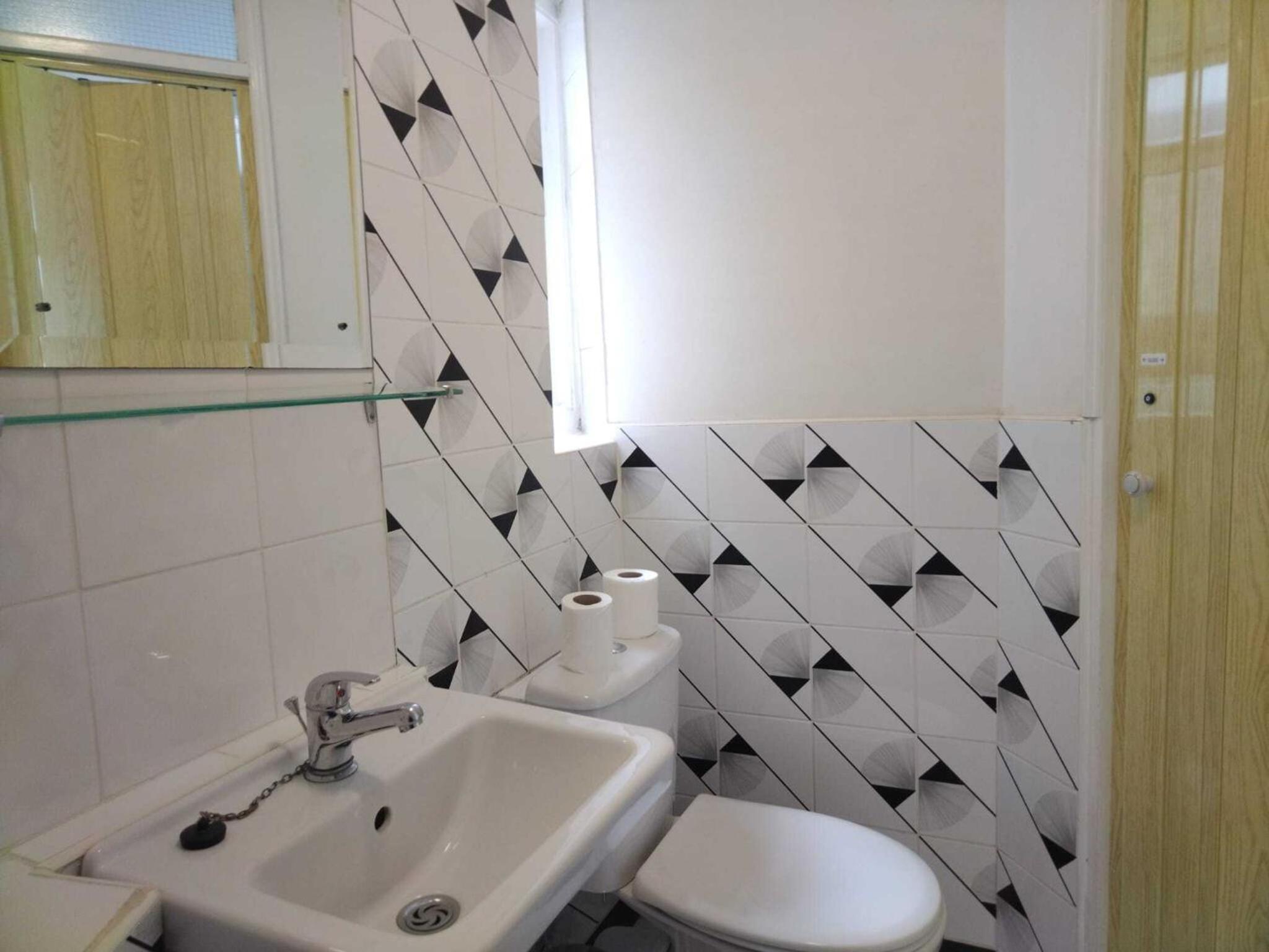 Single Room with Shower