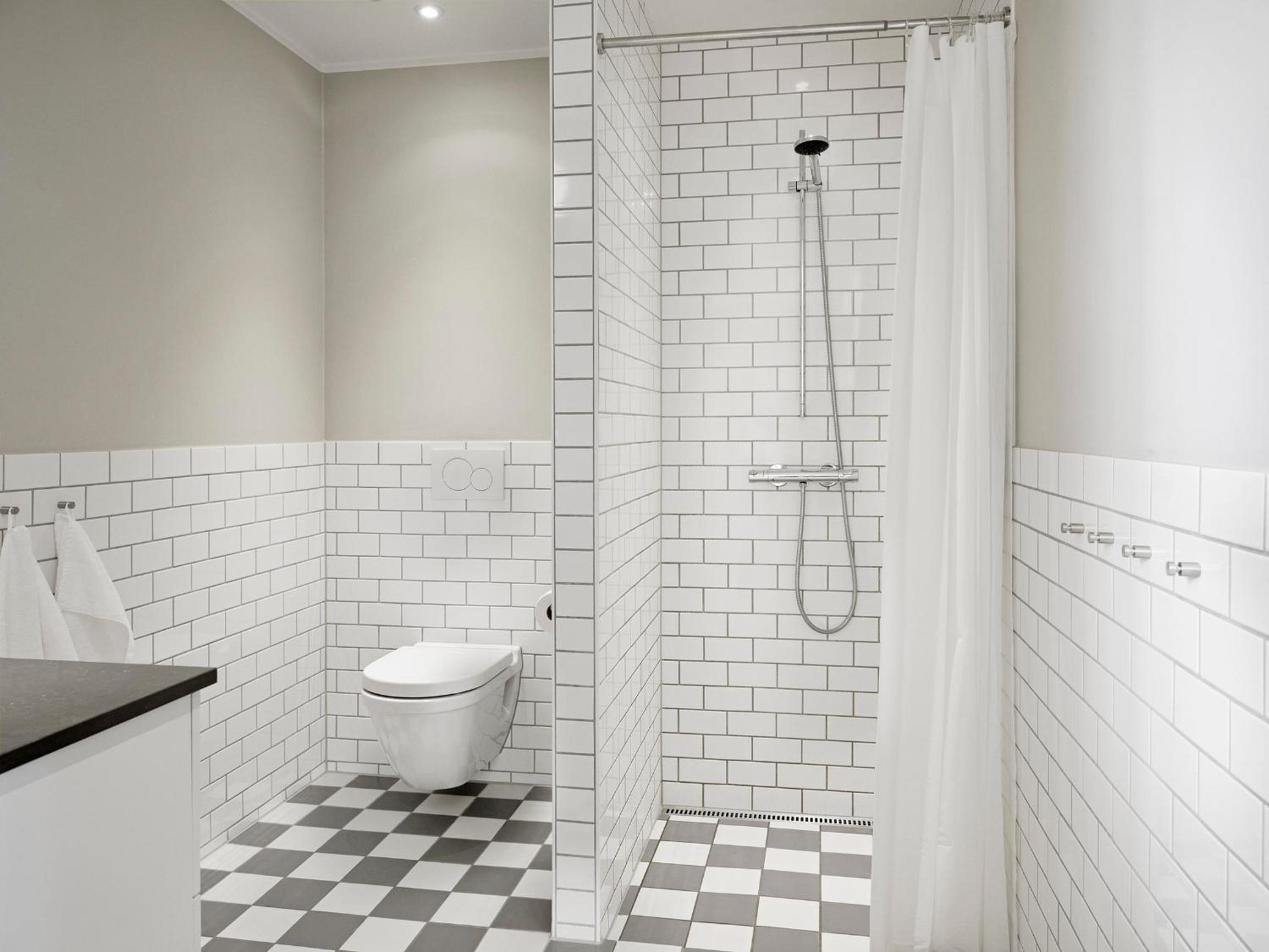 Two-Bedroom Apartment with Elevator