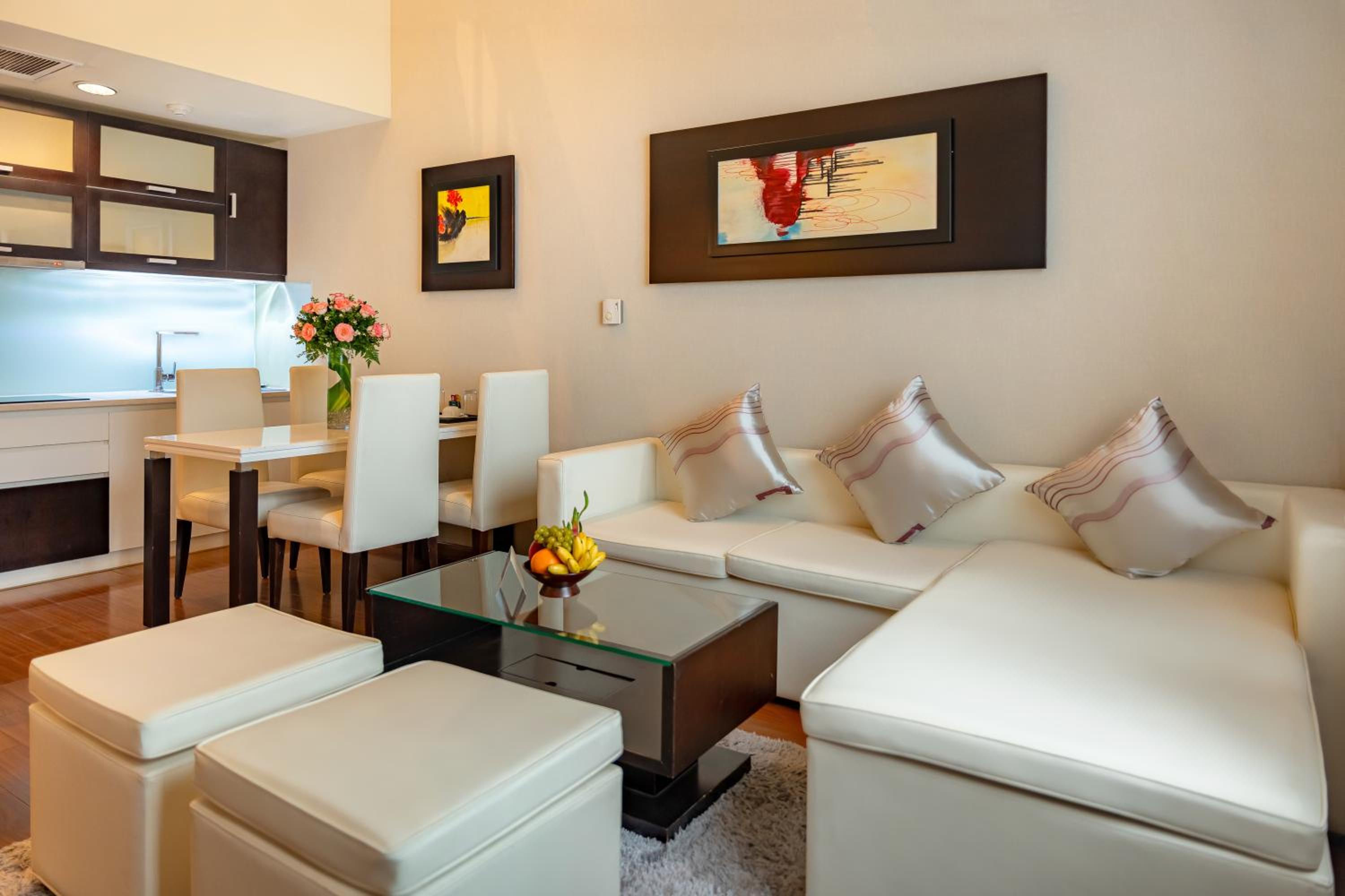 Apartment Room, Club Access with Afternoon Tea and Evening Cocktail