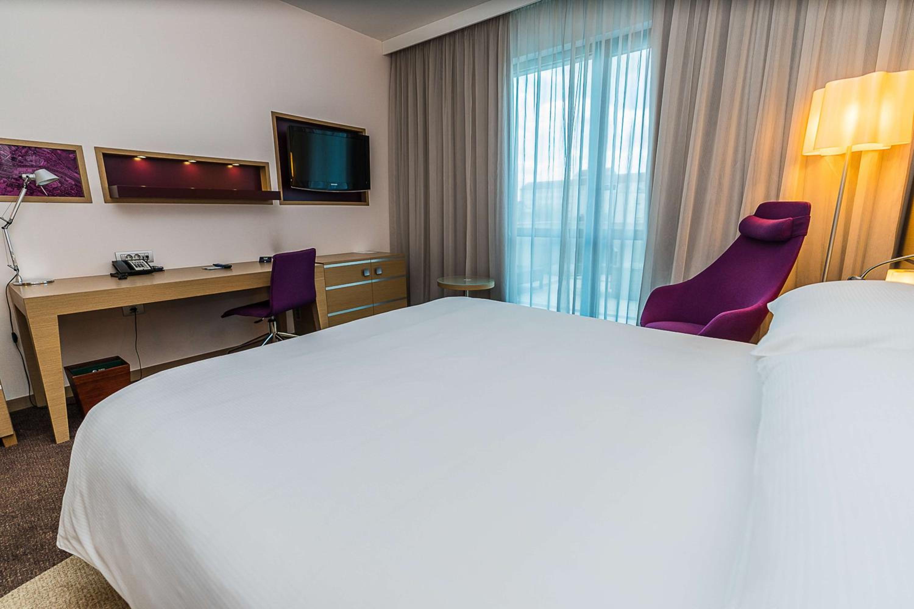 King Deluxe Room with Terrace