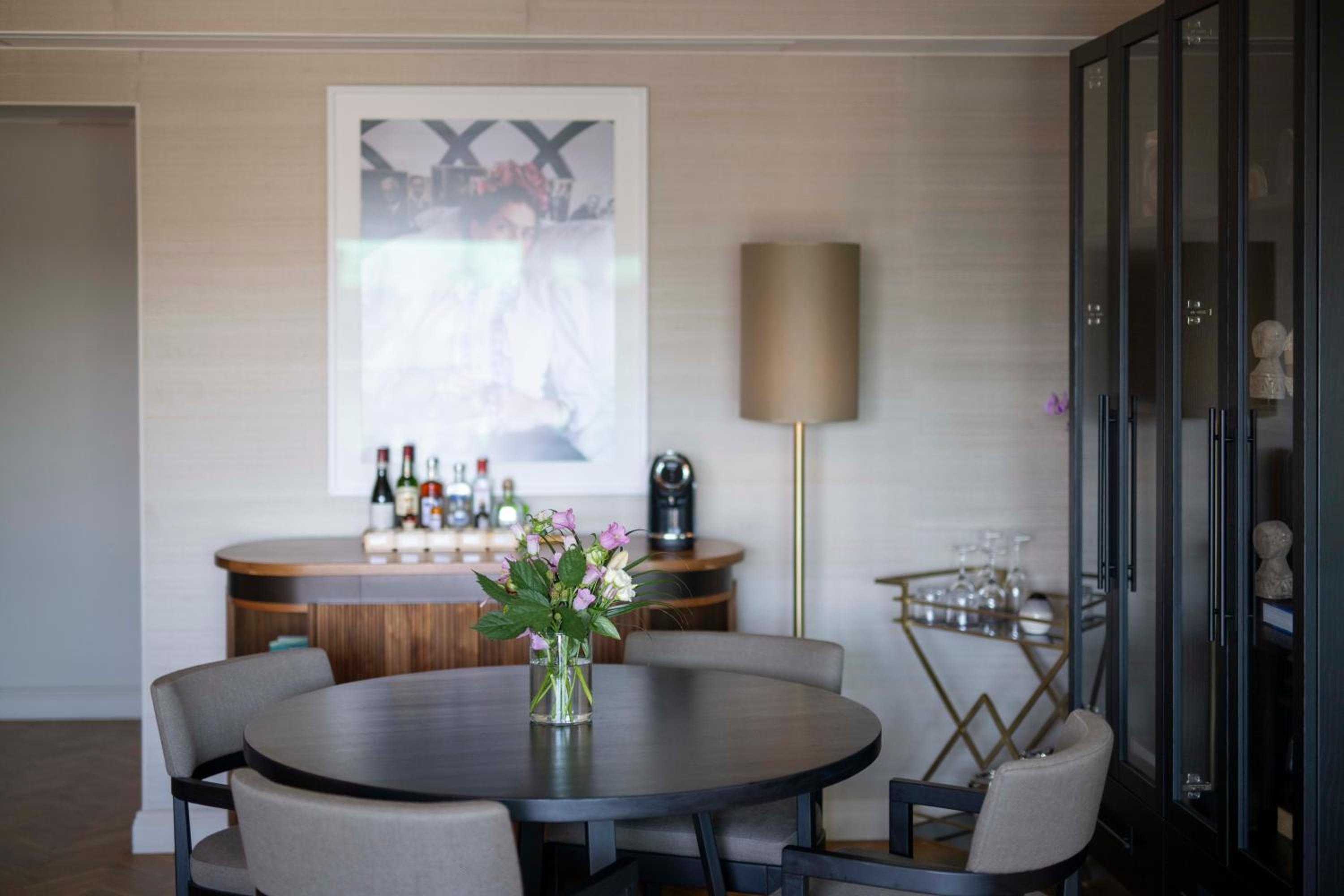 Penthouse Executive Terrace Suite