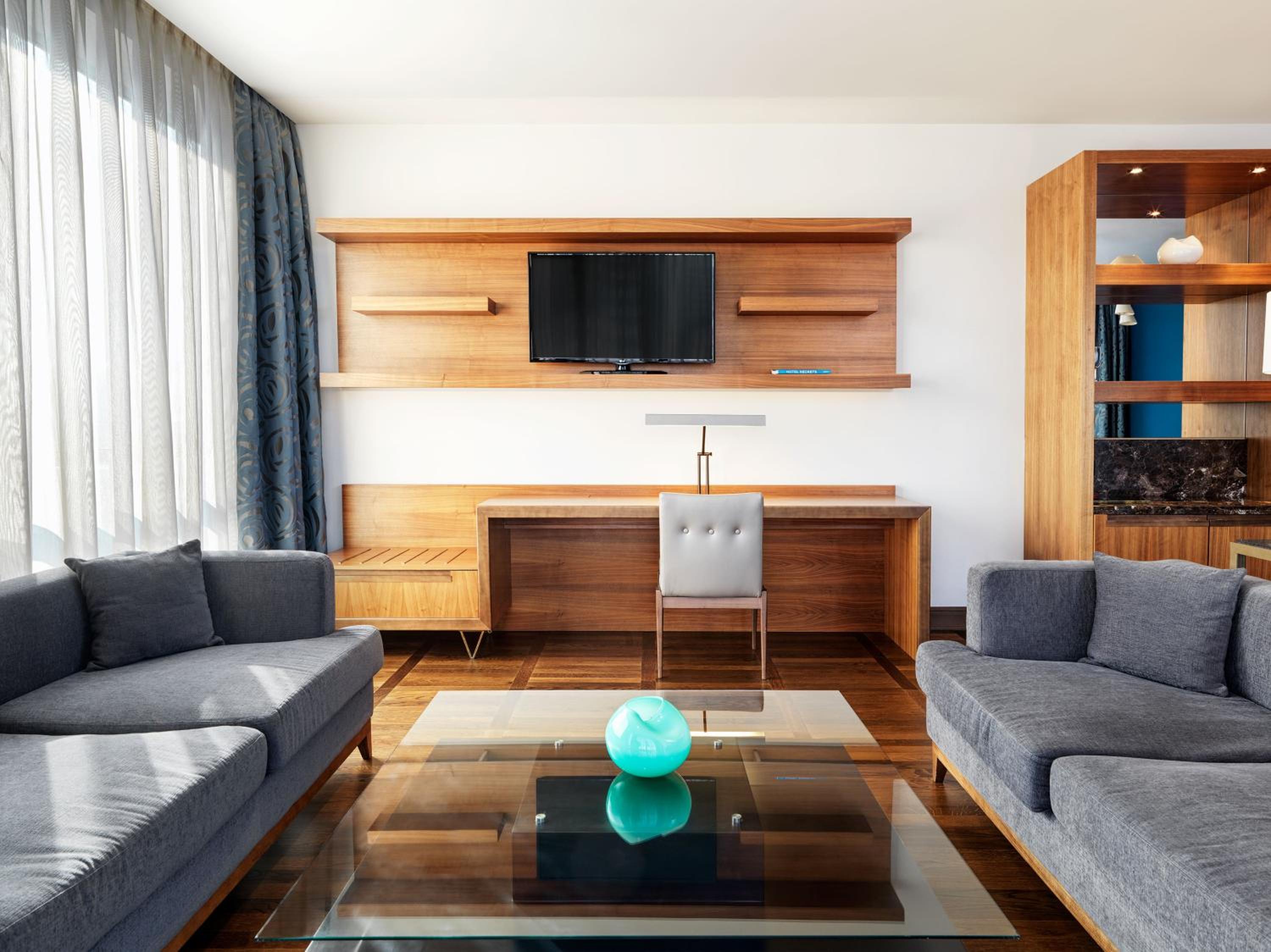 Park Suite