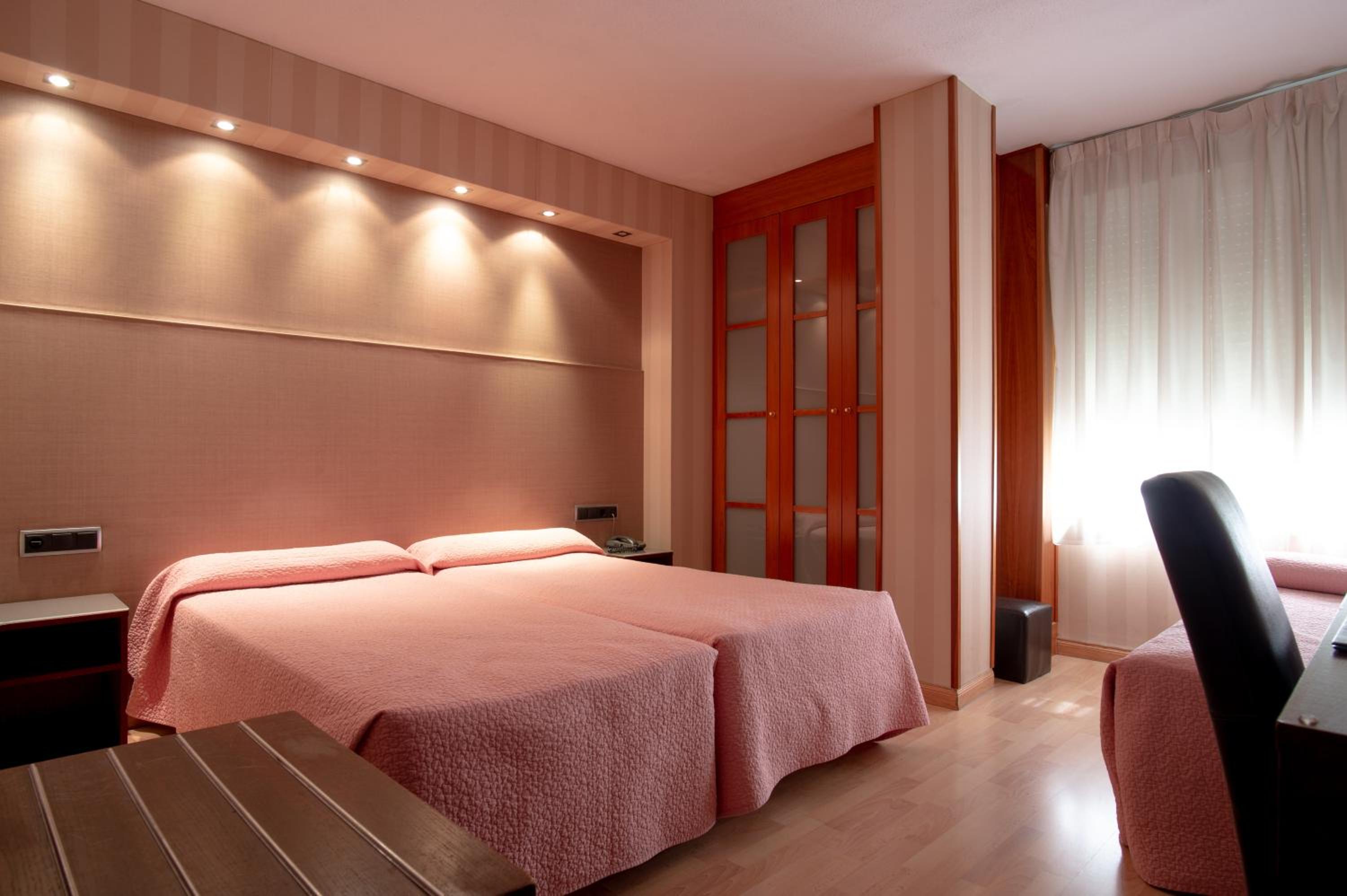 Double or Twin Room with Extra Bed