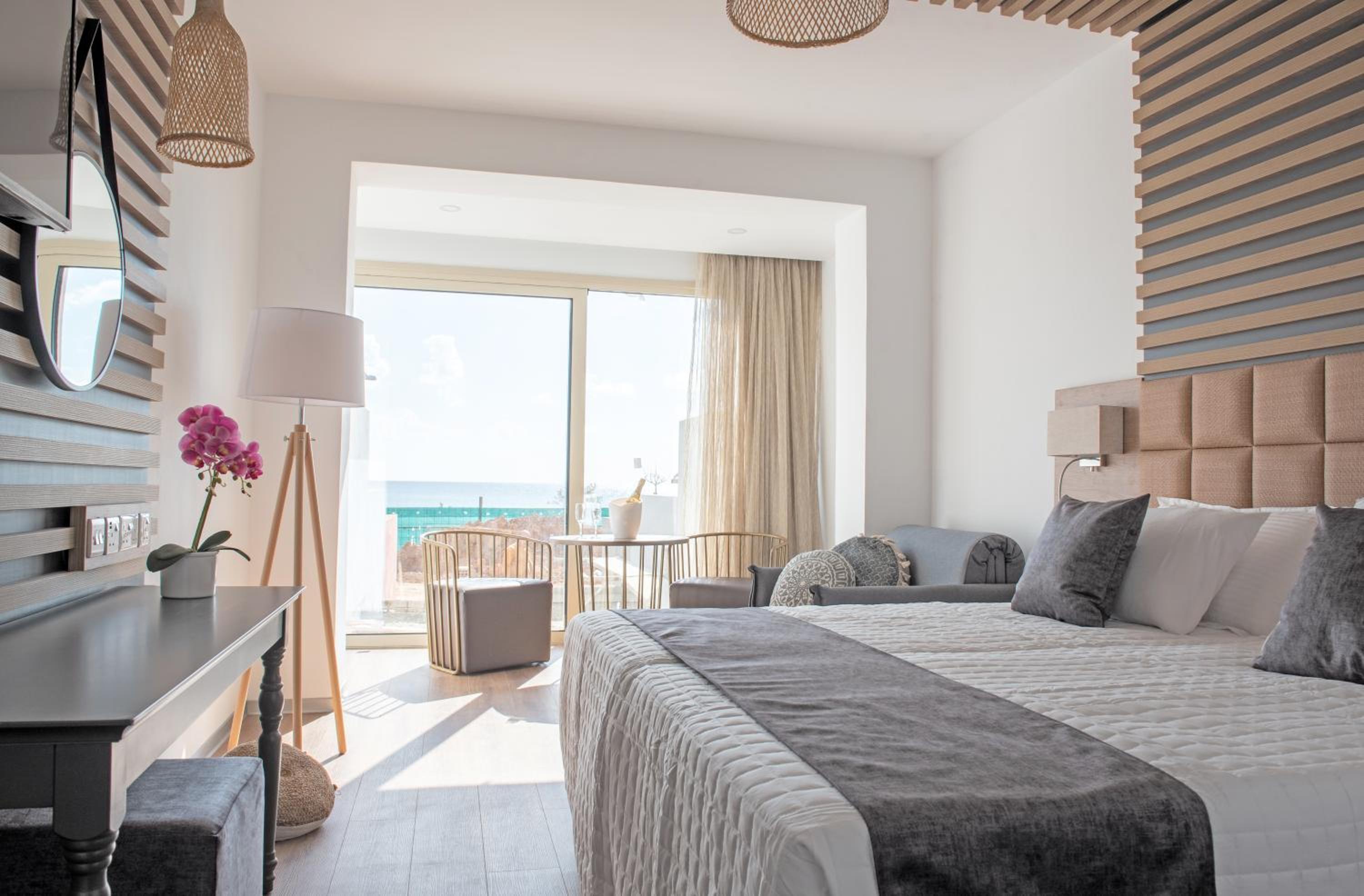 Suite With Private Pool