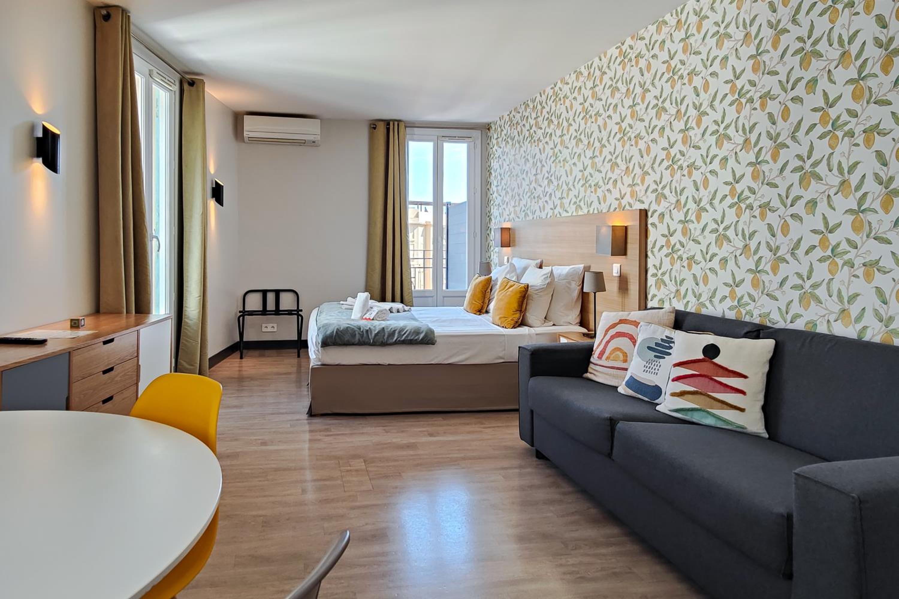 Junior Suite with Terrace - Top Floor