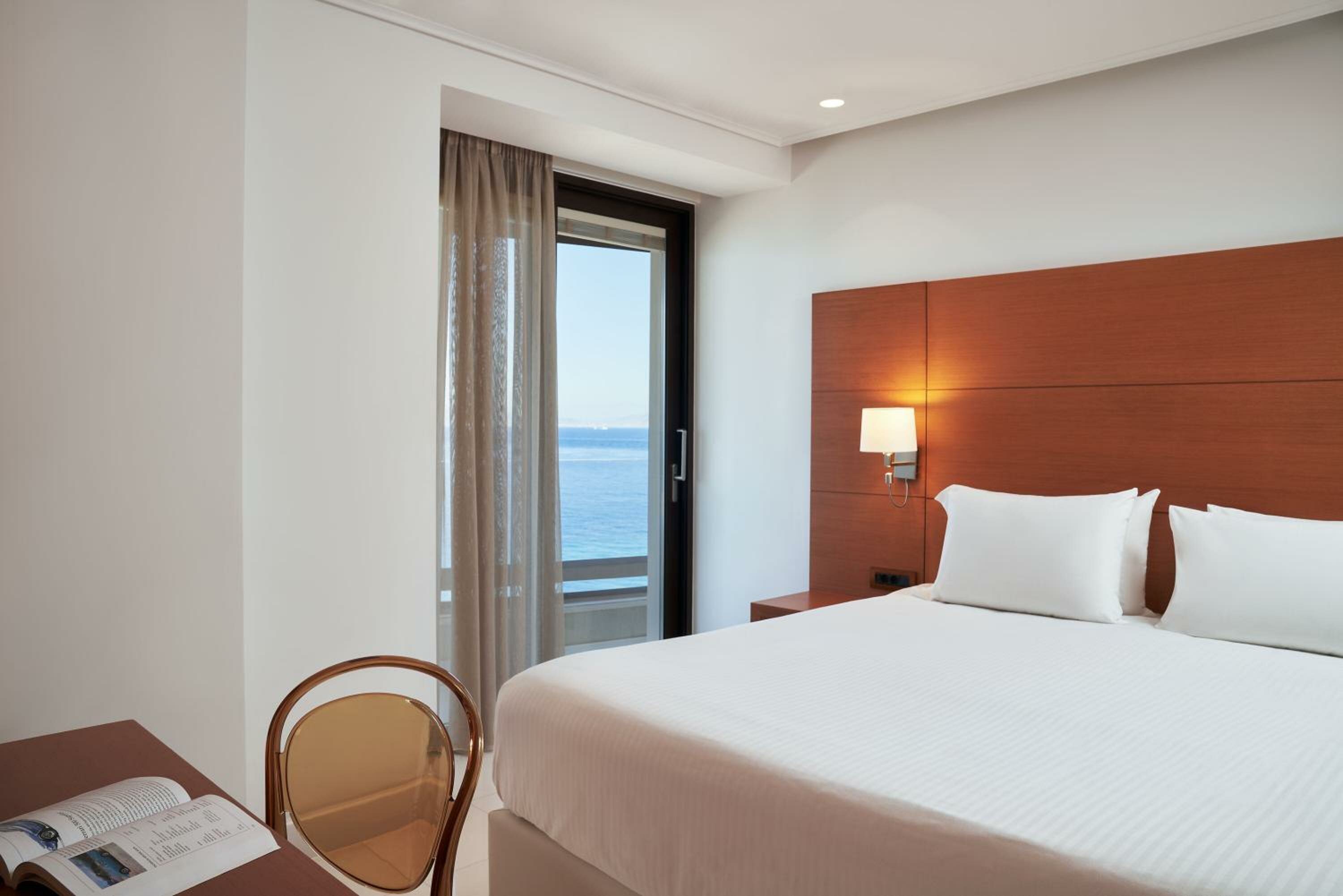 One-Bedroom Suite - Premium View