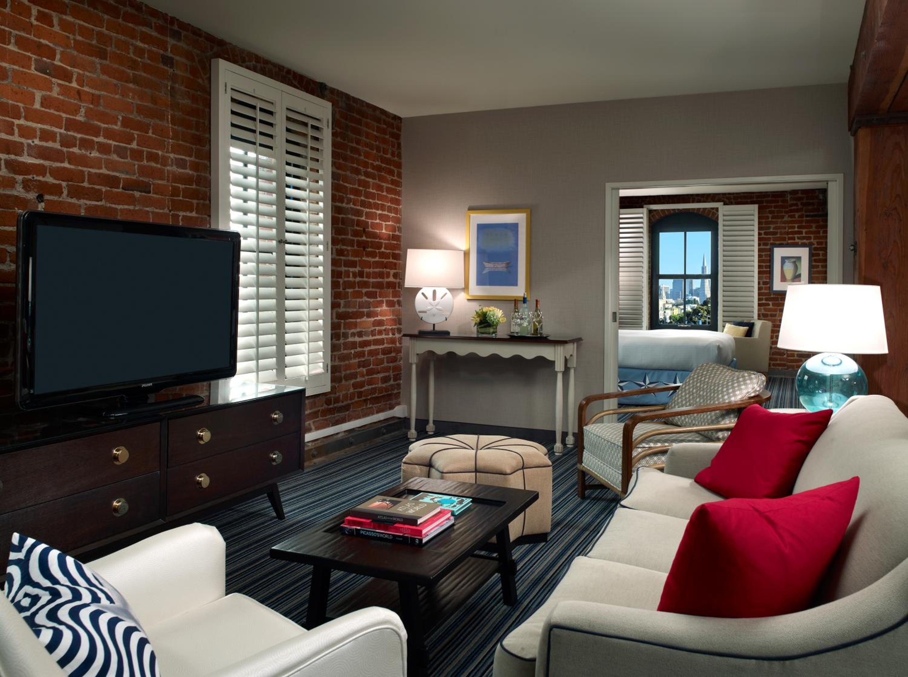 One-Bedroom Suite - King Bed