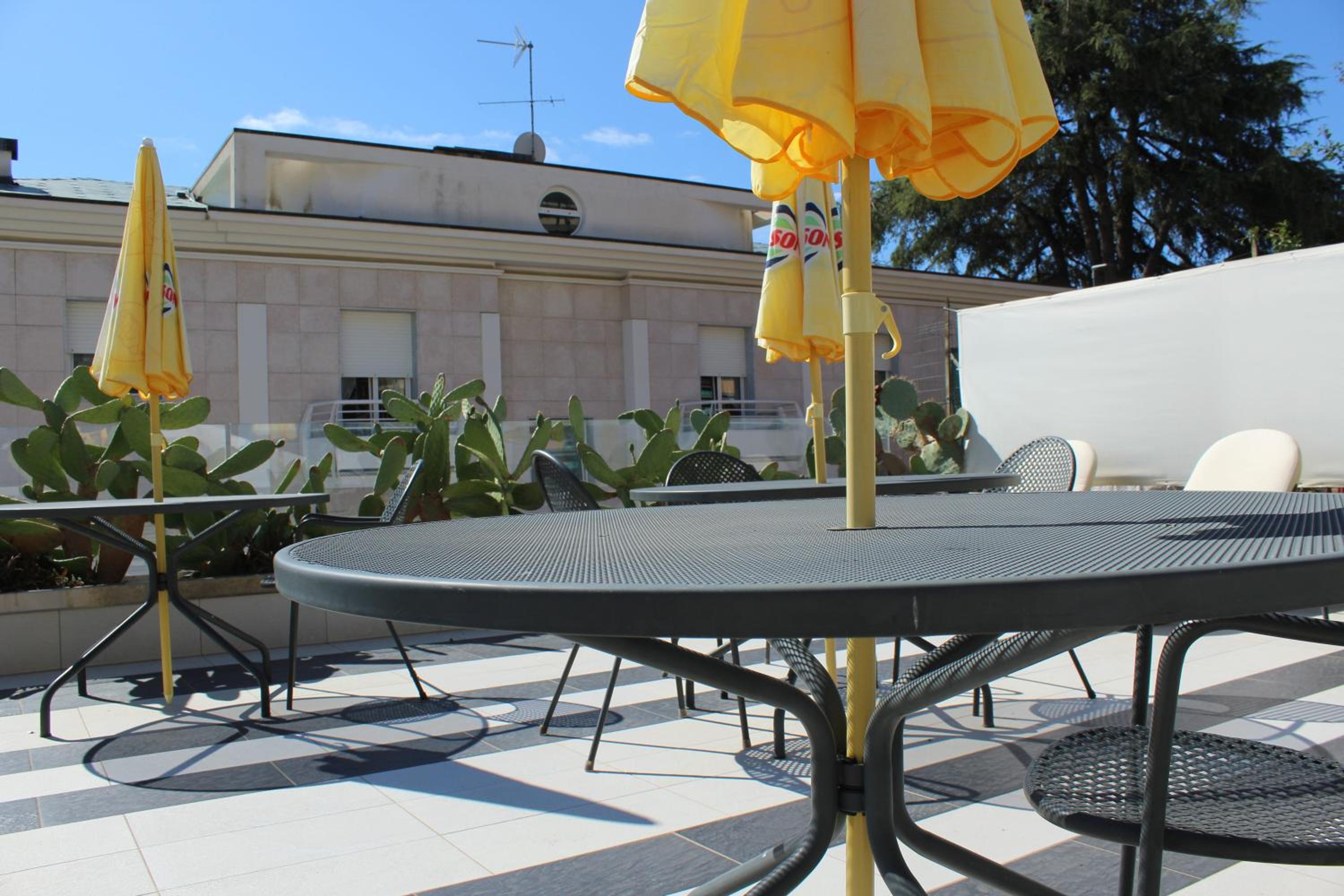 Executive Triple Room