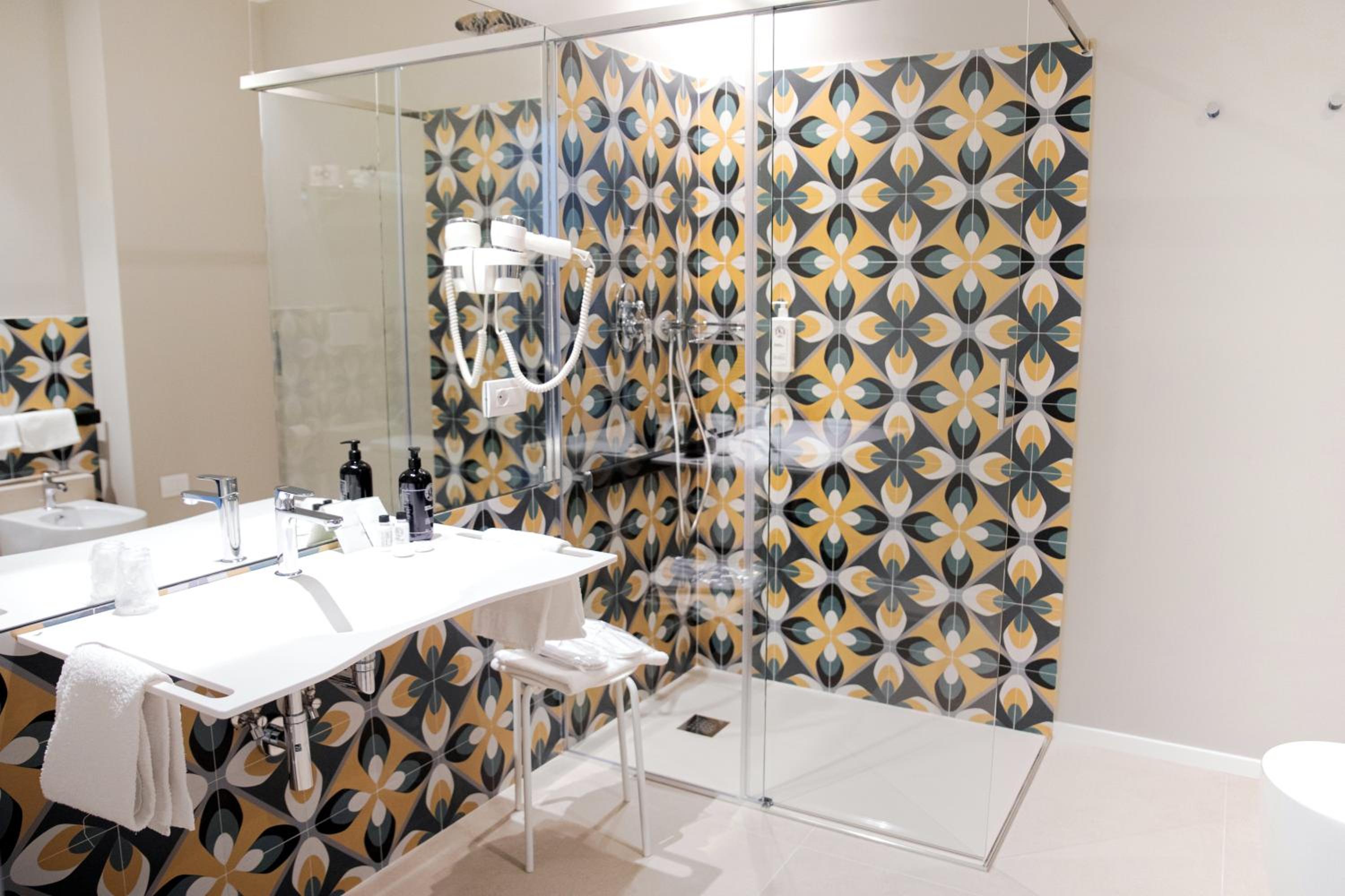 Triple Room with Pool View